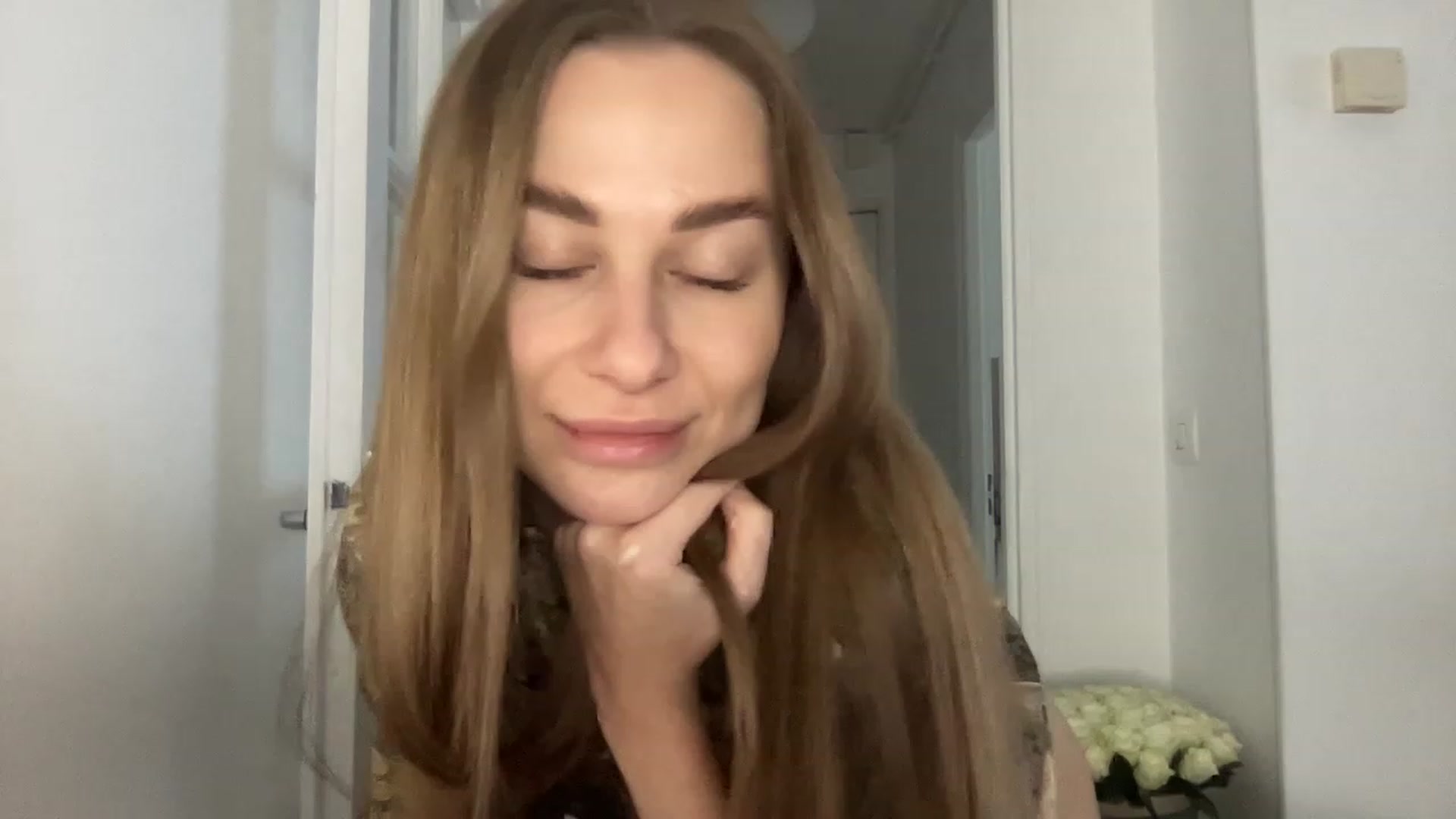 Gallery image thumbnail from Mia118's myfreecams stream on, 02/03/2023, 14:18 image 7 of 20