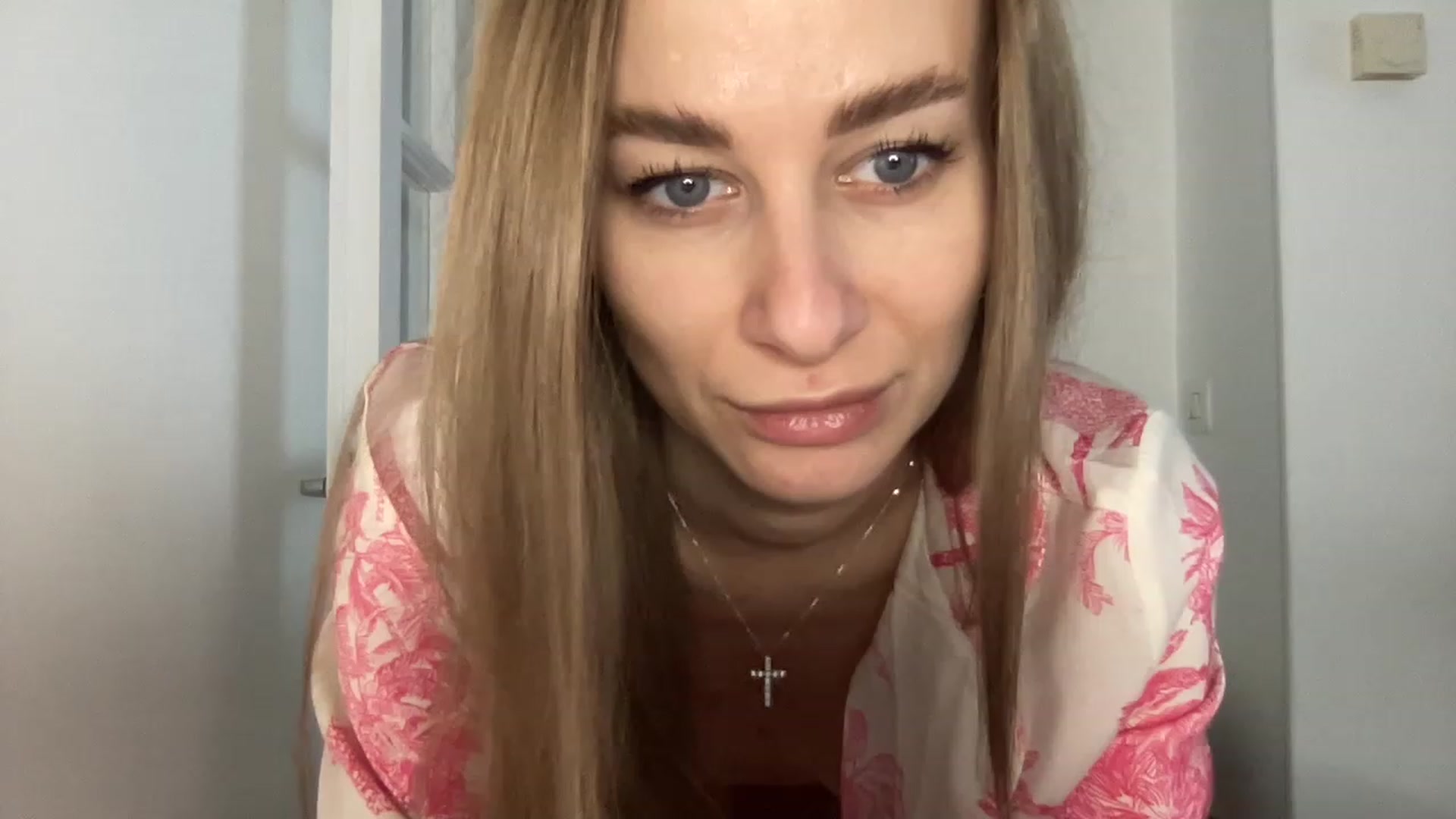 Gallery image thumbnail from Mia118's myfreecams stream on, 02/04/2023, 15:25 image 10 of 20