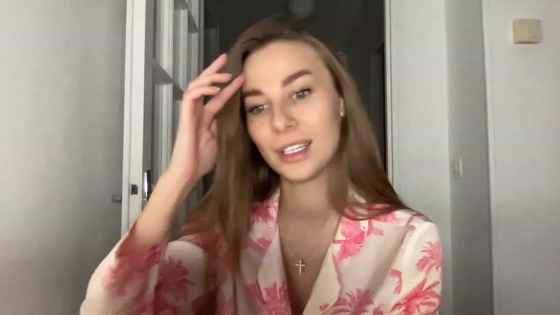 Gallery image thumbnail from Mia118's myfreecams stream on, 02/04/2023, 21:21 image 19 of 20