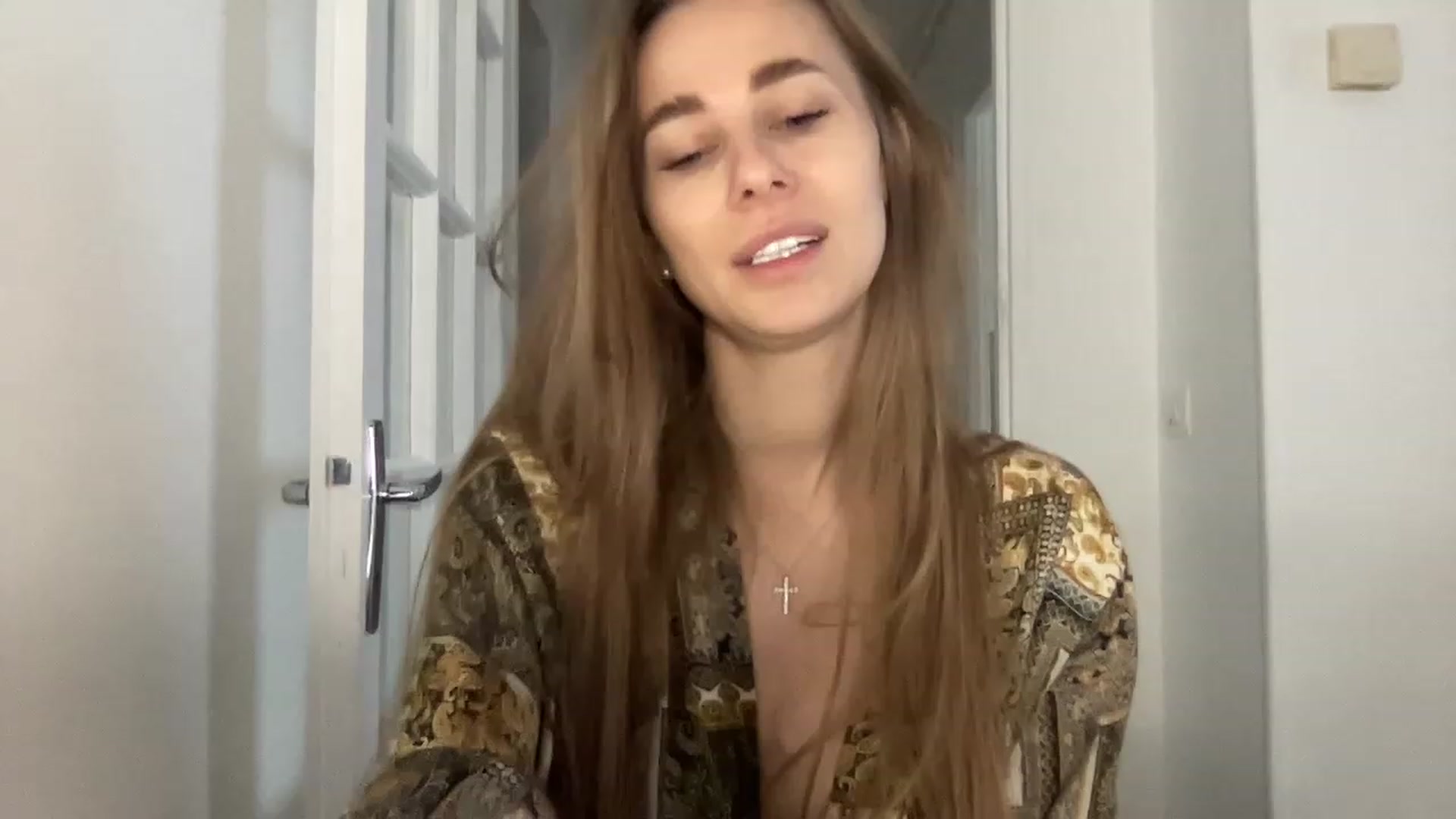 Gallery image thumbnail from Mia118's myfreecams stream on, 02/07/2023, 16:11 image 17 of 20