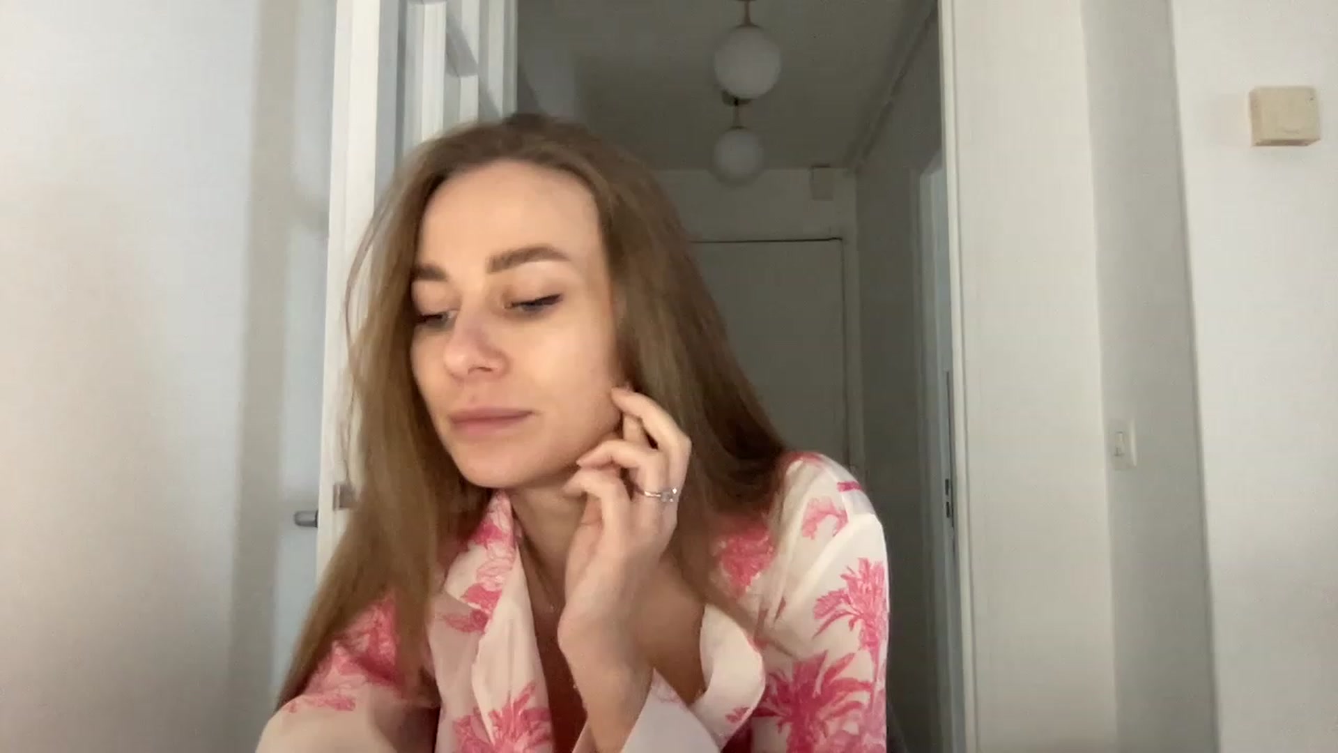 Gallery image thumbnail from Mia118's myfreecams stream on, 02/09/2023, 15:59 image 4 of 20