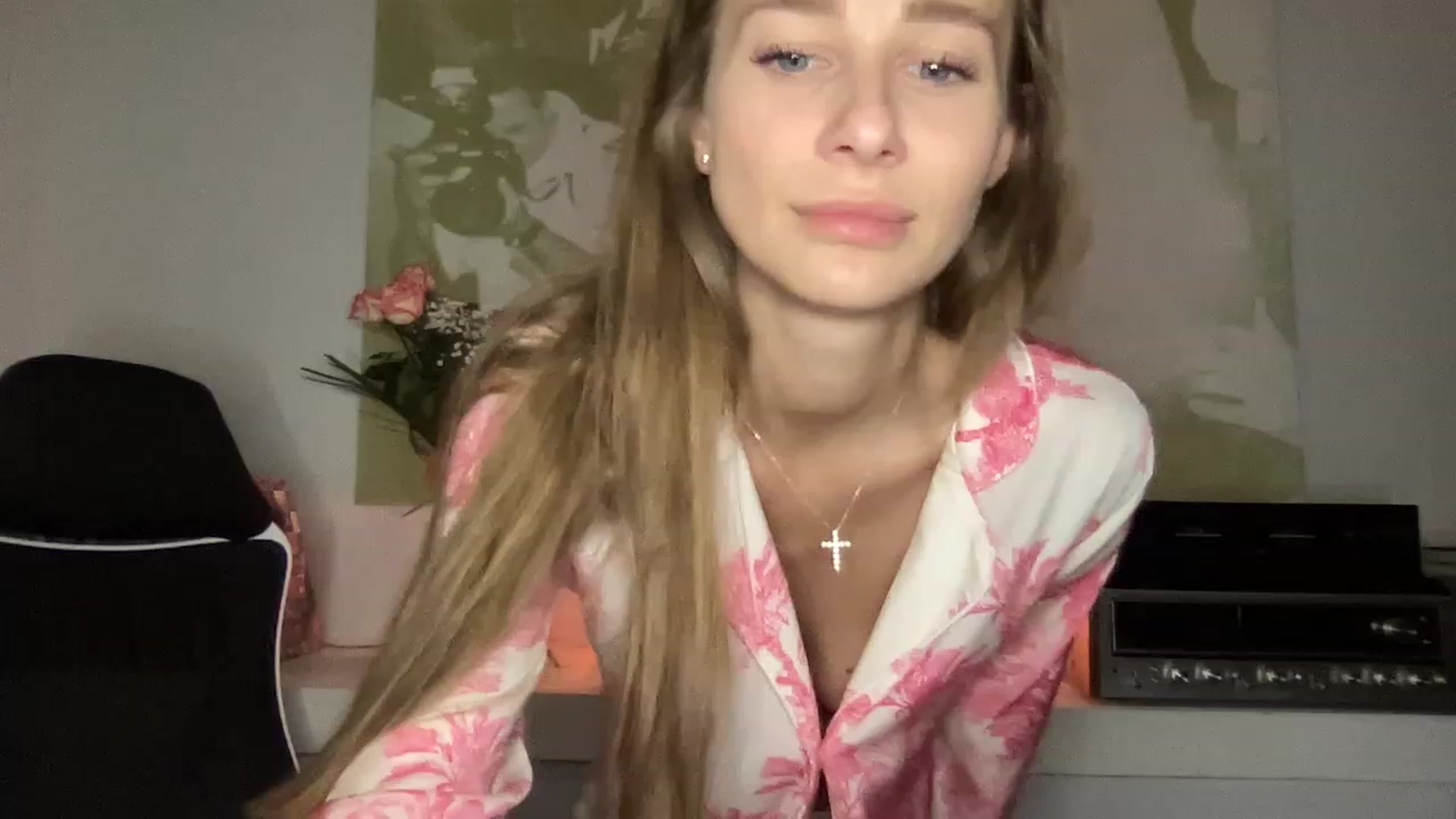 Gallery image thumbnail from Mia118's myfreecams stream on, 05/03/2023, 01:42 image 2 of 20