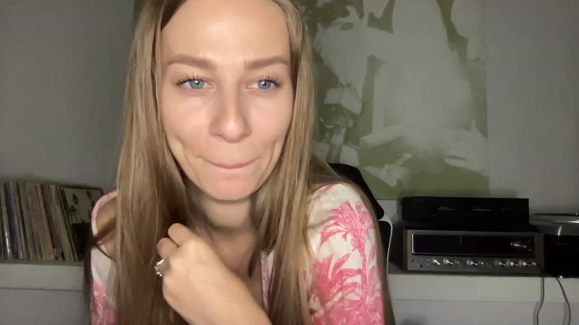 Gallery image thumbnail from Mia118's myfreecams stream on, 06/26/2023, 02:46 image 5 of 20