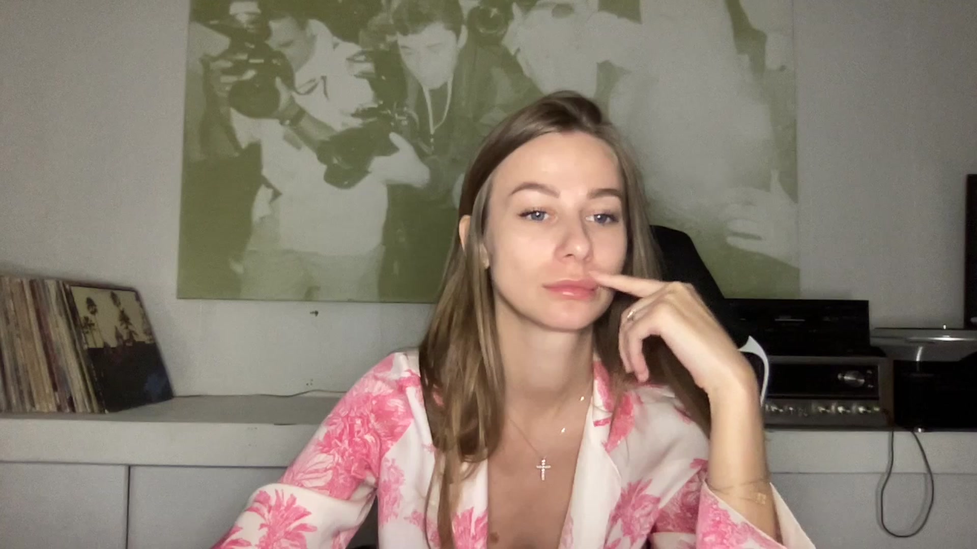 Gallery image thumbnail from Mia118's myfreecams stream on, 07/13/2023, 02:02 image 13 of 20