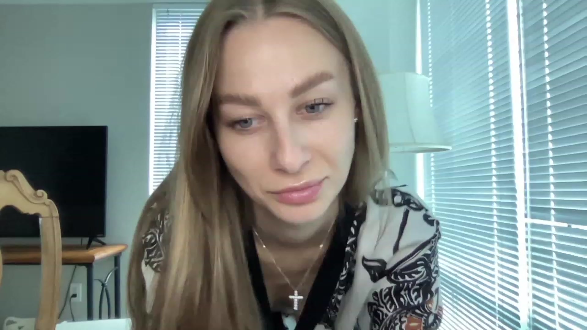 Gallery image thumbnail from Mia118's myfreecams stream on, 08/10/2023, 20:08 image 4 of 20