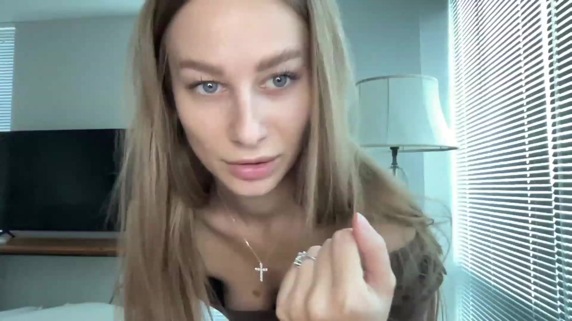 Gallery image thumbnail from Mia118's myfreecams stream on, 08/15/2023, 22:30 image 4 of 20