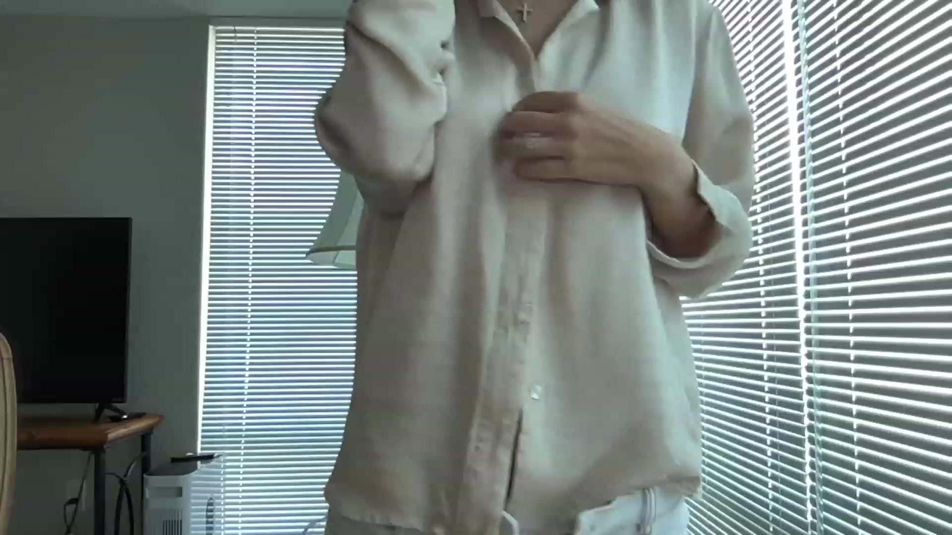 Gallery image thumbnail from Mia118's myfreecams stream on, 08/20/2023, 18:22 image 8 of 20
