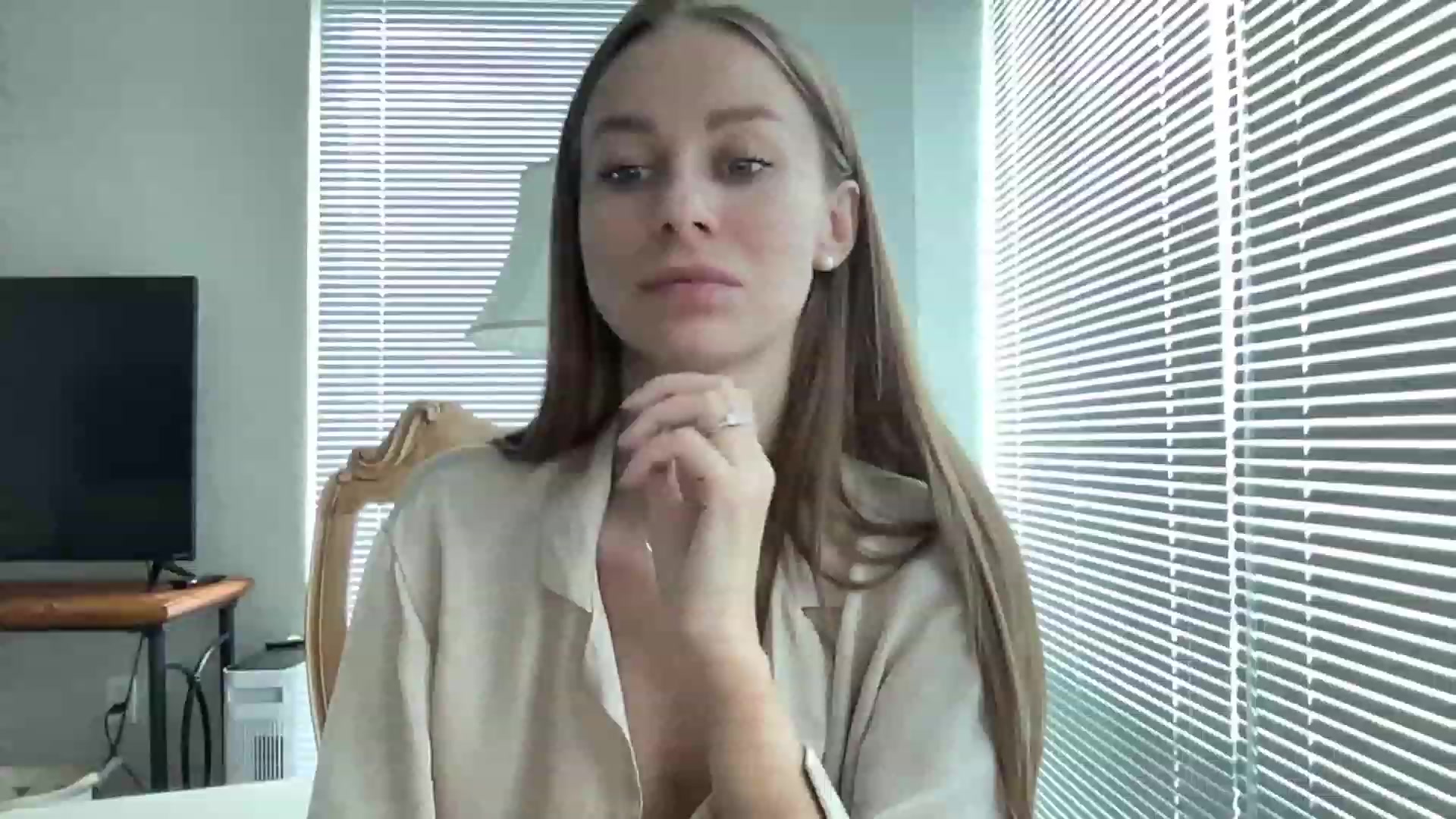 Gallery image thumbnail from Mia118's myfreecams stream on, 08/20/2023, 19:18 image 12 of 20