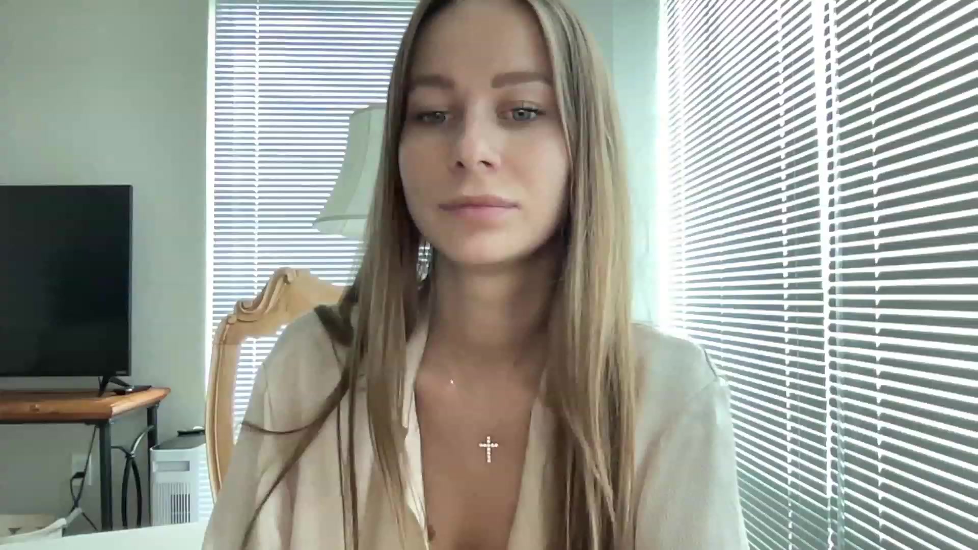 Gallery image thumbnail from Mia118's myfreecams stream on, 08/20/2023, 19:18 image 20 of 20