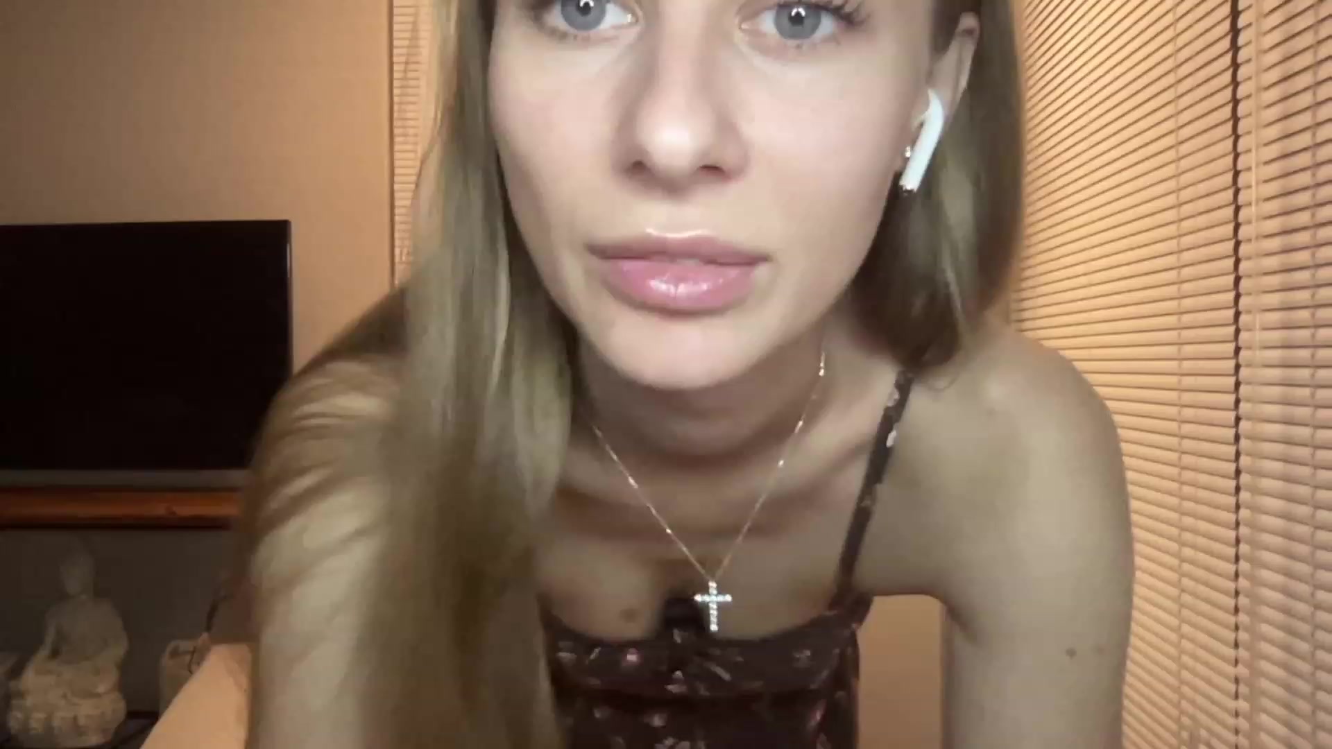 Gallery image thumbnail from Mia118's myfreecams stream on, 08/30/2023, 02:08 image 4 of 20
