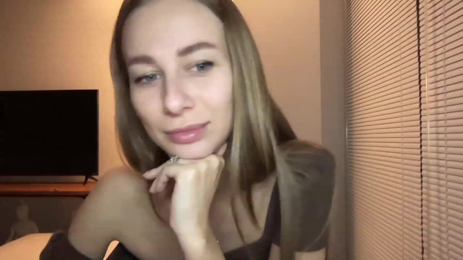 Gallery image thumbnail from Mia118's myfreecams stream on, 09/28/2023, 02:20 image 18 of 20