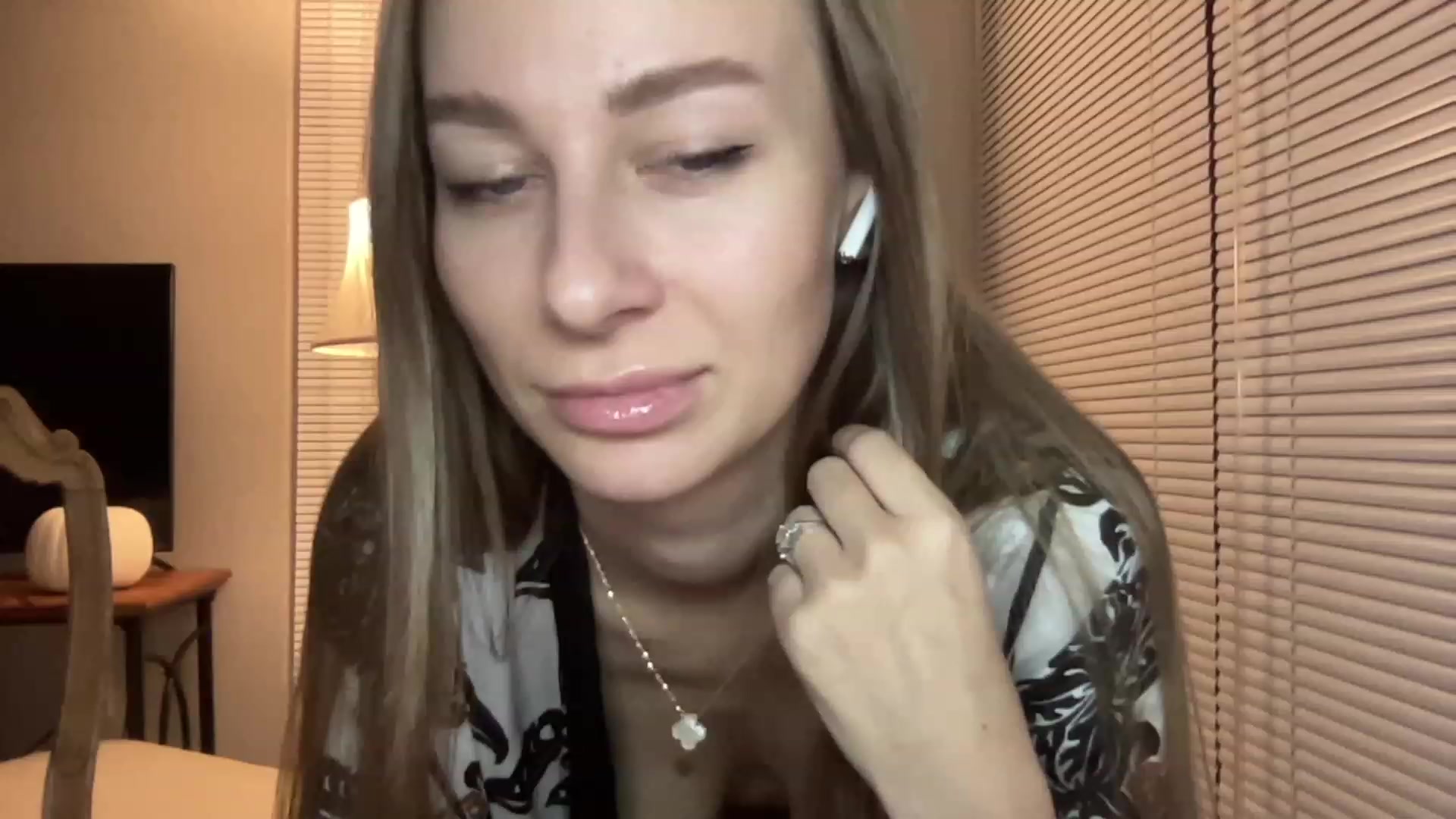 Gallery image thumbnail from Mia118's myfreecams stream on, 10/04/2023, 02:36 image 19 of 20