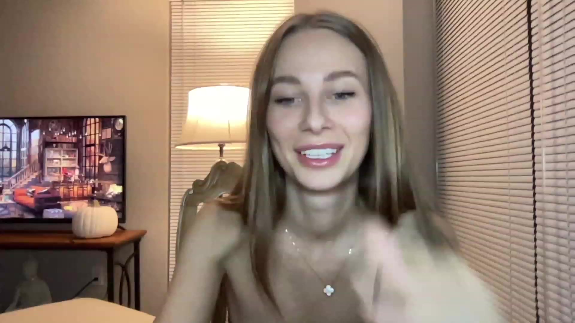 Gallery image thumbnail from Mia118's myfreecams stream on, 10/09/2023, 02:50 image 18 of 20