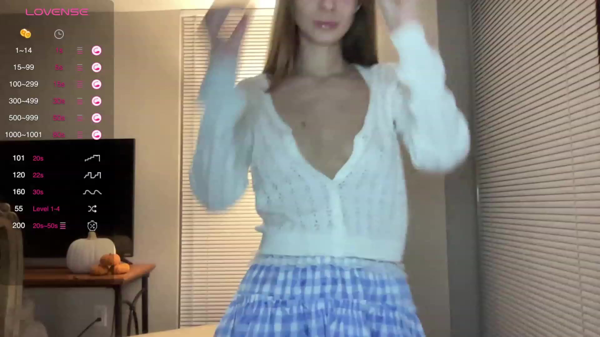 Gallery image thumbnail from Mia118's myfreecams stream on, 10/27/2023, 01:55 image 5 of 20