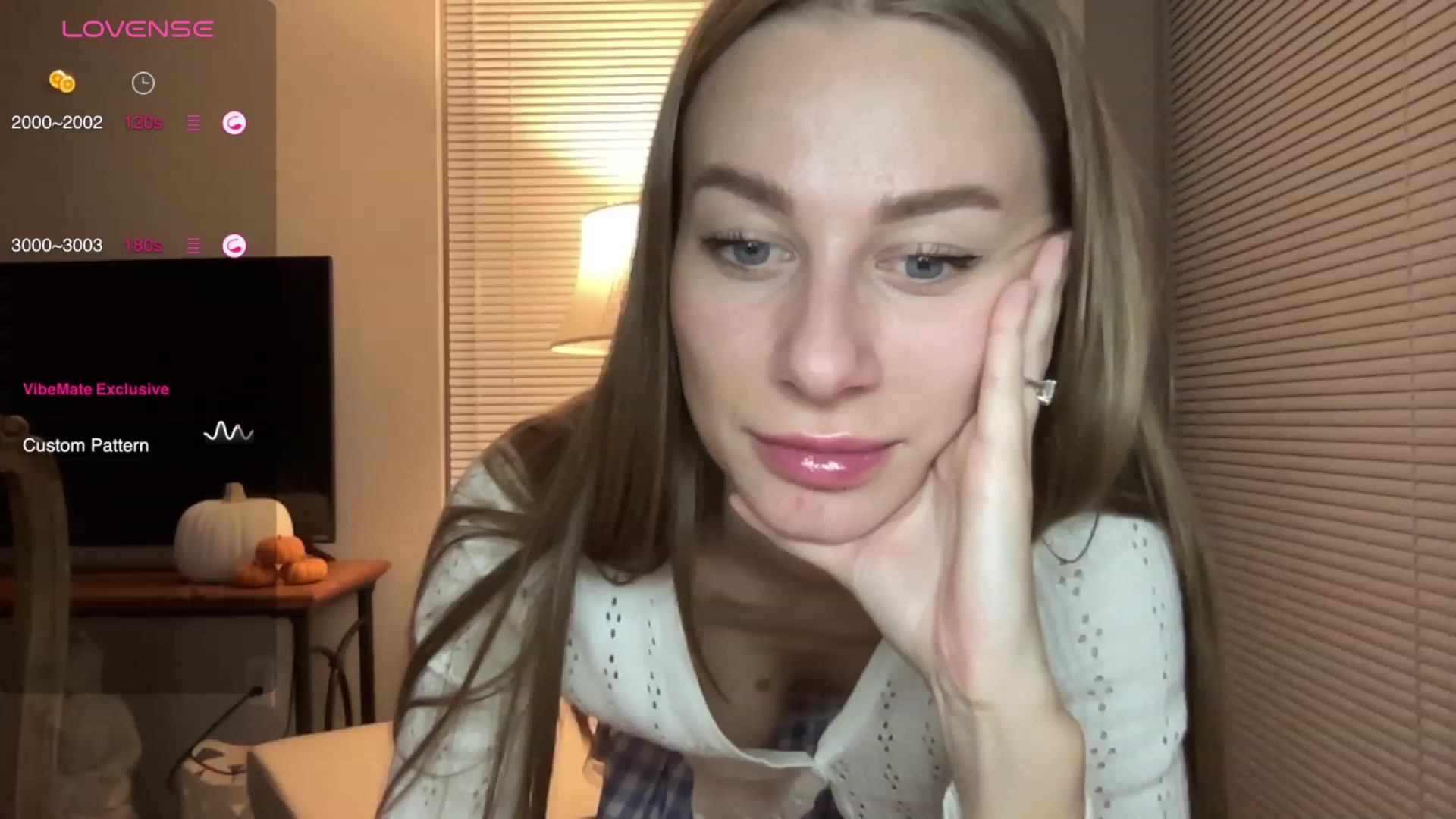 Gallery image thumbnail from Mia118's myfreecams stream on, 10/27/2023, 01:55 image 19 of 20