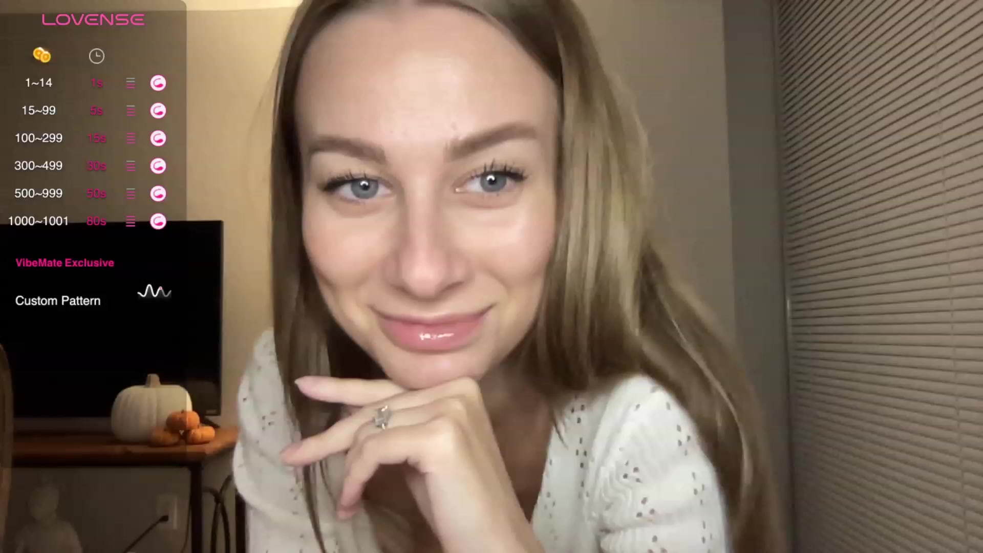 Gallery image thumbnail from Mia118's myfreecams stream on, 10/31/2023, 24:08 image 1 of 20