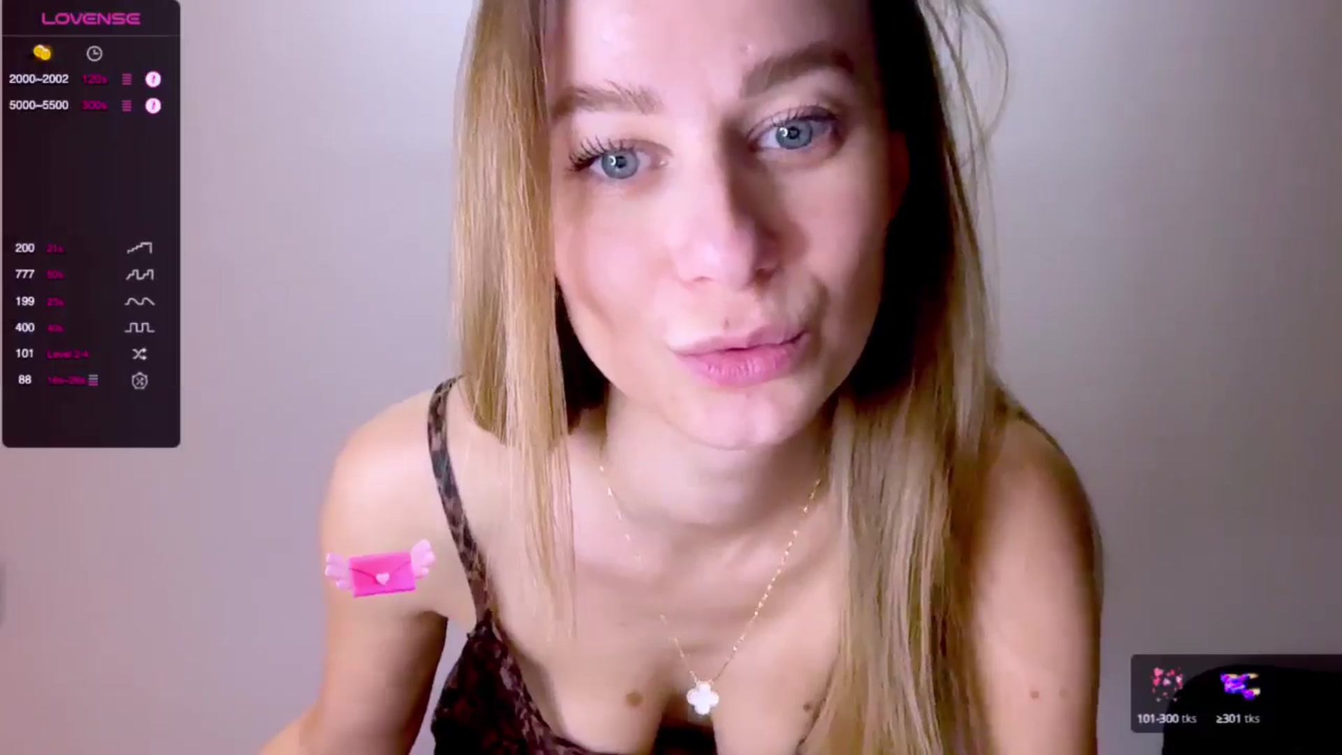 Gallery image thumbnail from Mia118's myfreecams stream on, 03/08/2025, 17:52 image 15 of 20