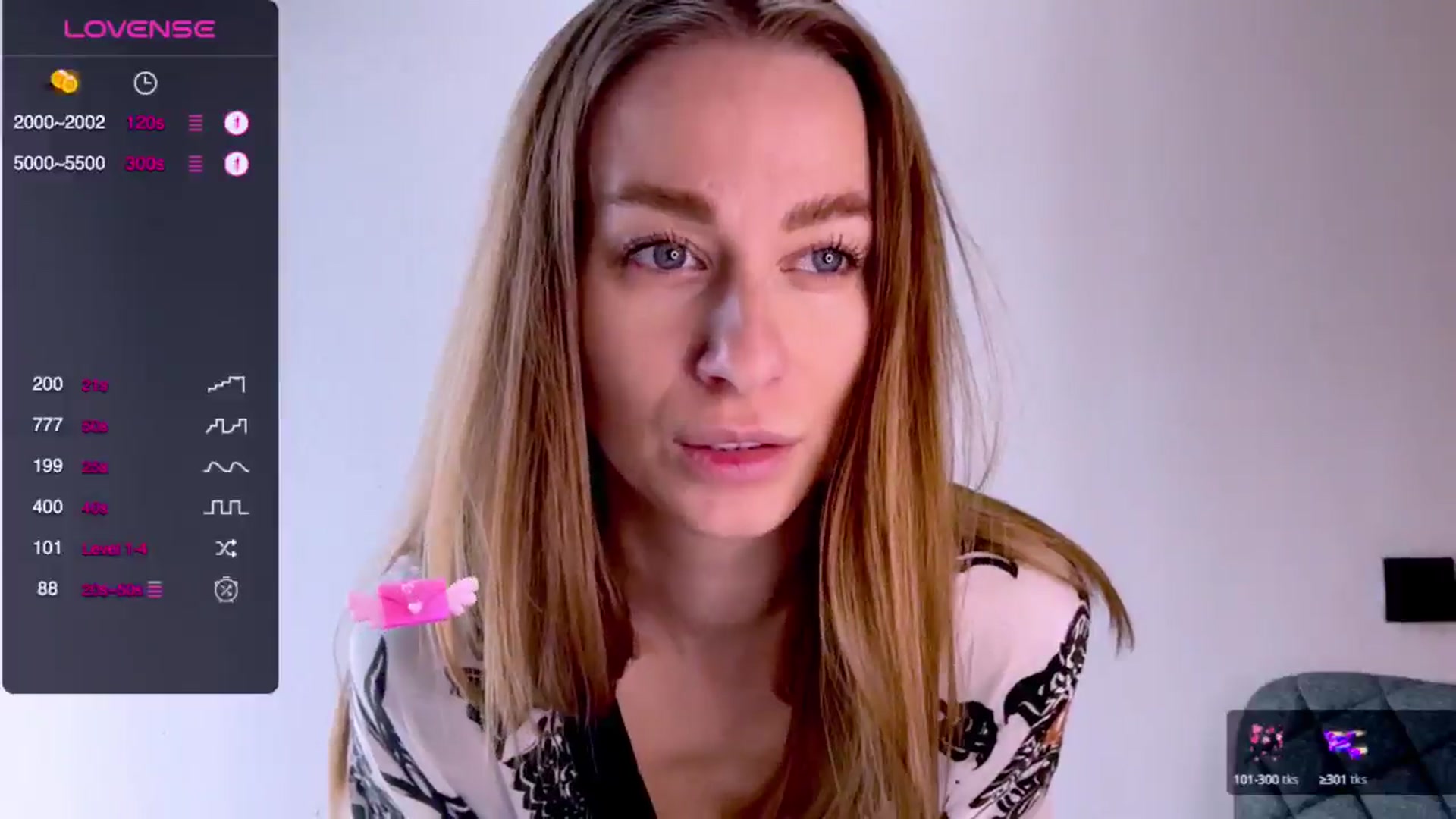 Gallery image thumbnail from Mia118's myfreecams stream on, 03/30/2025, 09:33 image 17 of 20