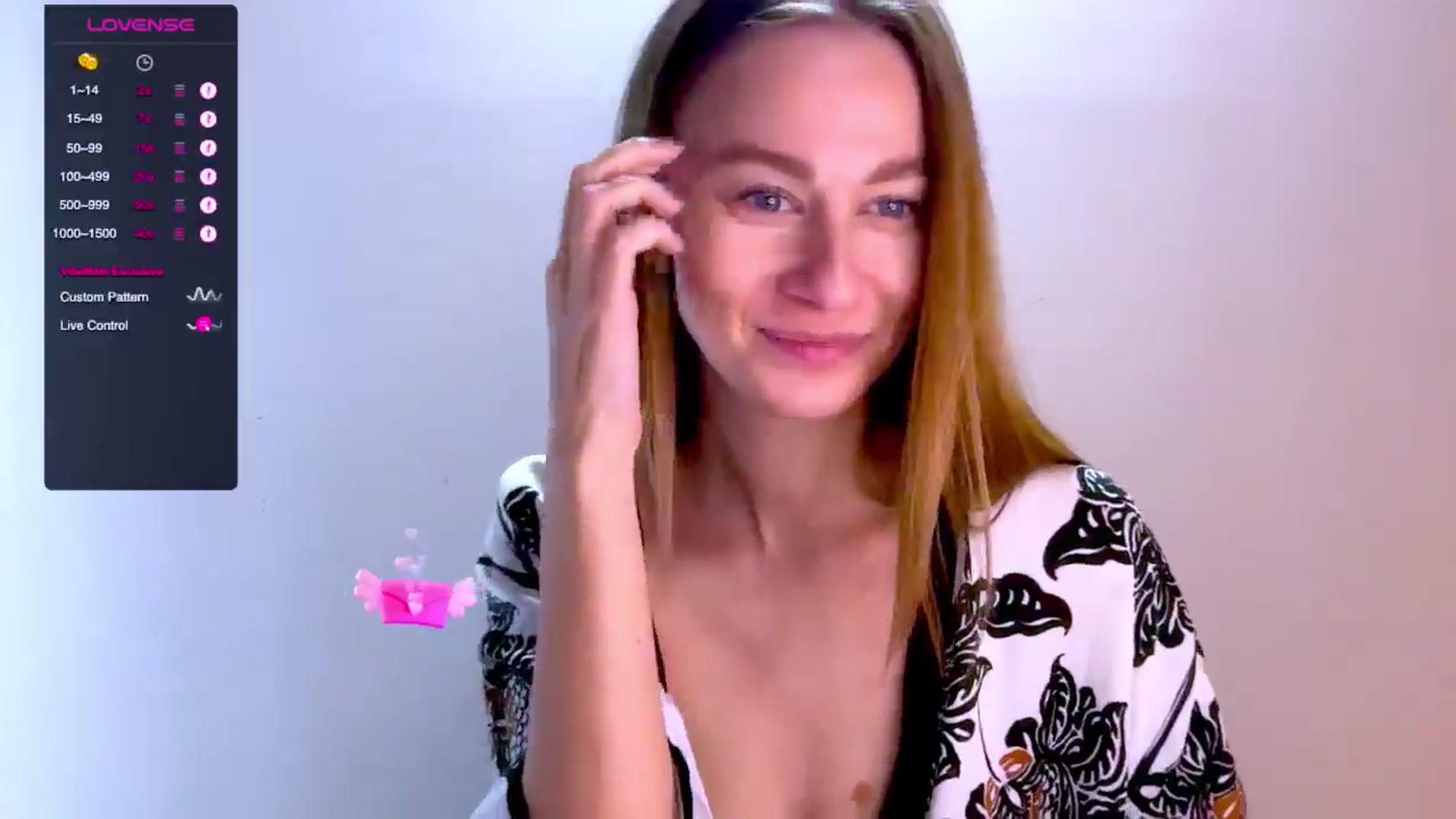 Gallery image thumbnail from Mia118's myfreecams stream on, 04/16/2025, 12:11 image 10 of 20