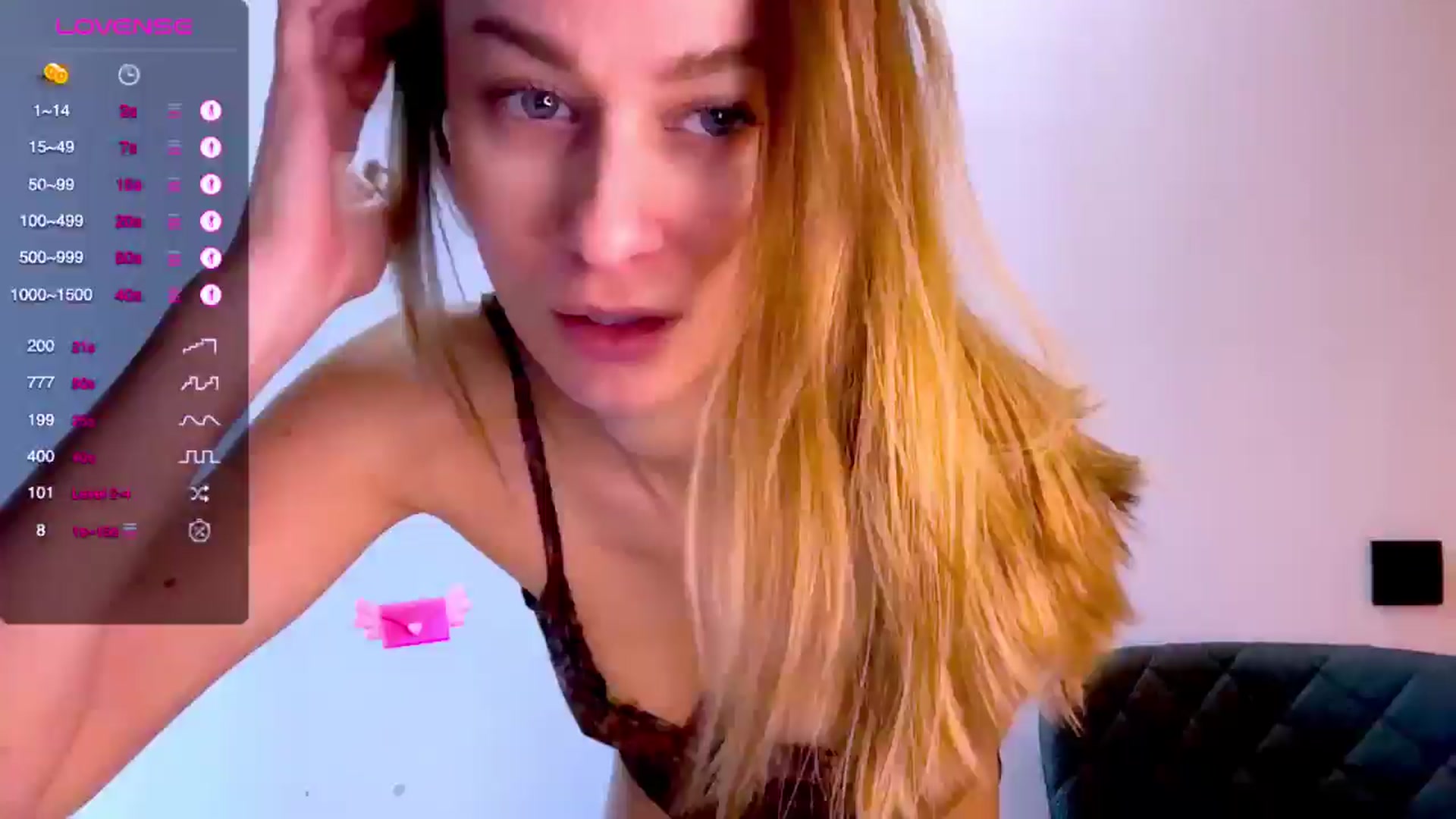 Gallery image thumbnail from Mia118's myfreecams stream on, 04/19/2025, 13:40 image 6 of 20