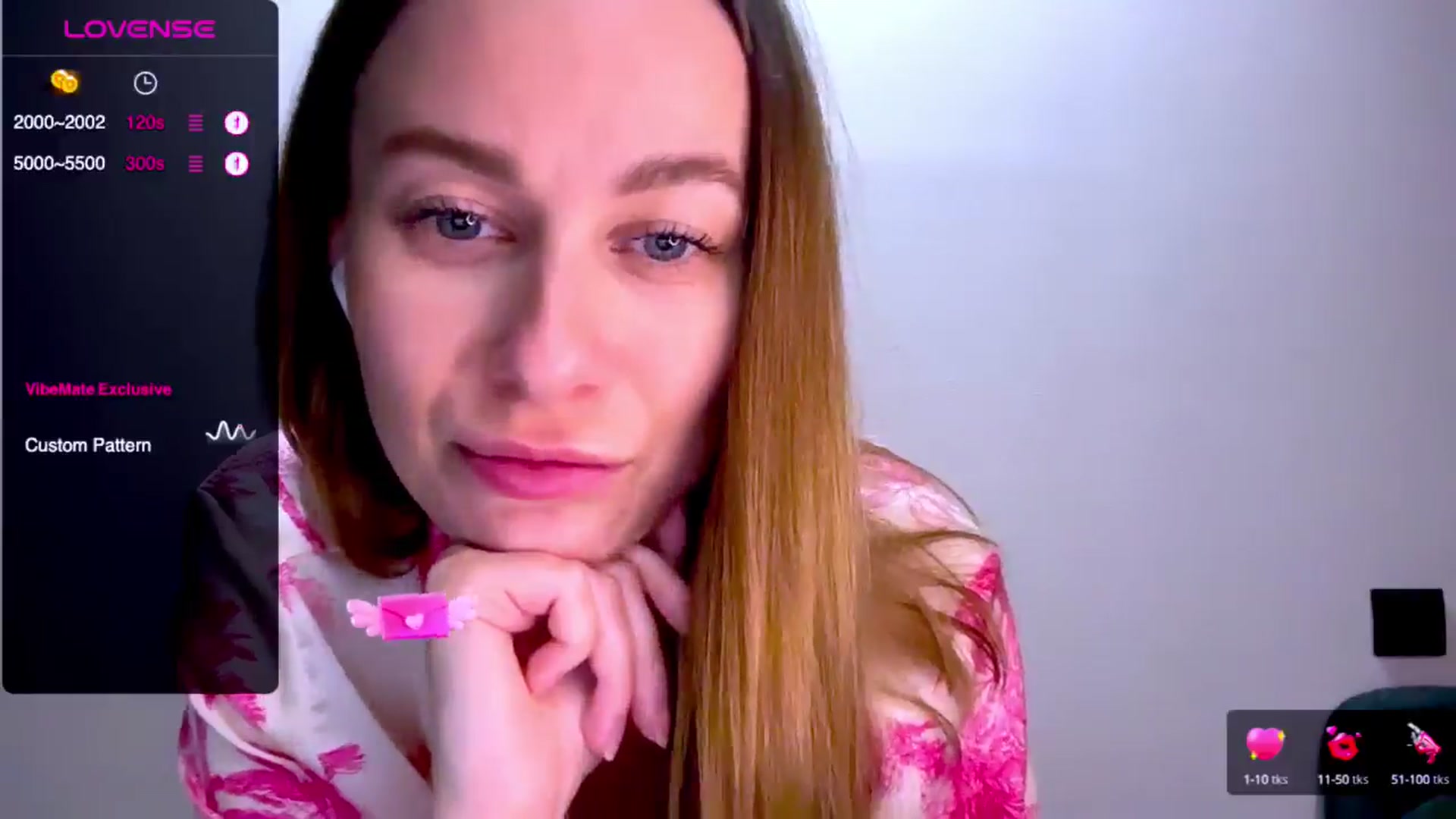 Gallery image thumbnail from Mia118's myfreecams stream on, 04/21/2025, 18:23 image 14 of 20