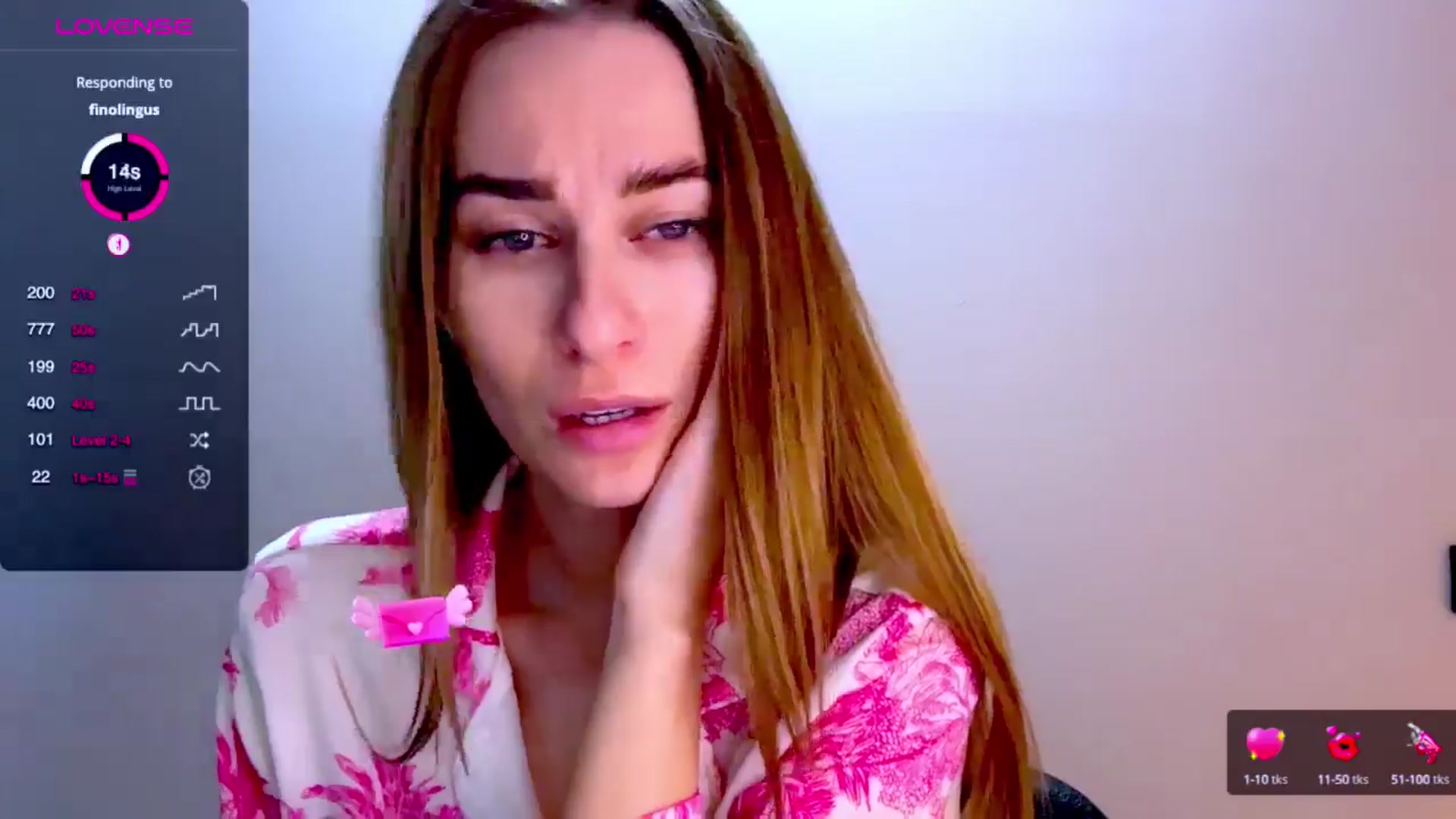 Gallery image thumbnail from Mia118's myfreecams stream on, 05/17/2025, 14:20 image 11 of 20