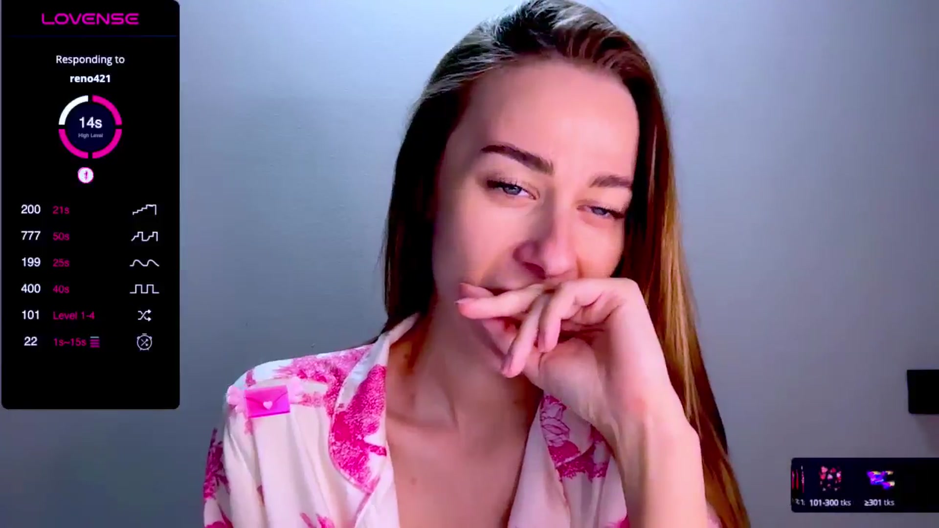 Gallery image thumbnail from Mia118's myfreecams stream on, 05/18/2025, 12:44 image 3 of 20
