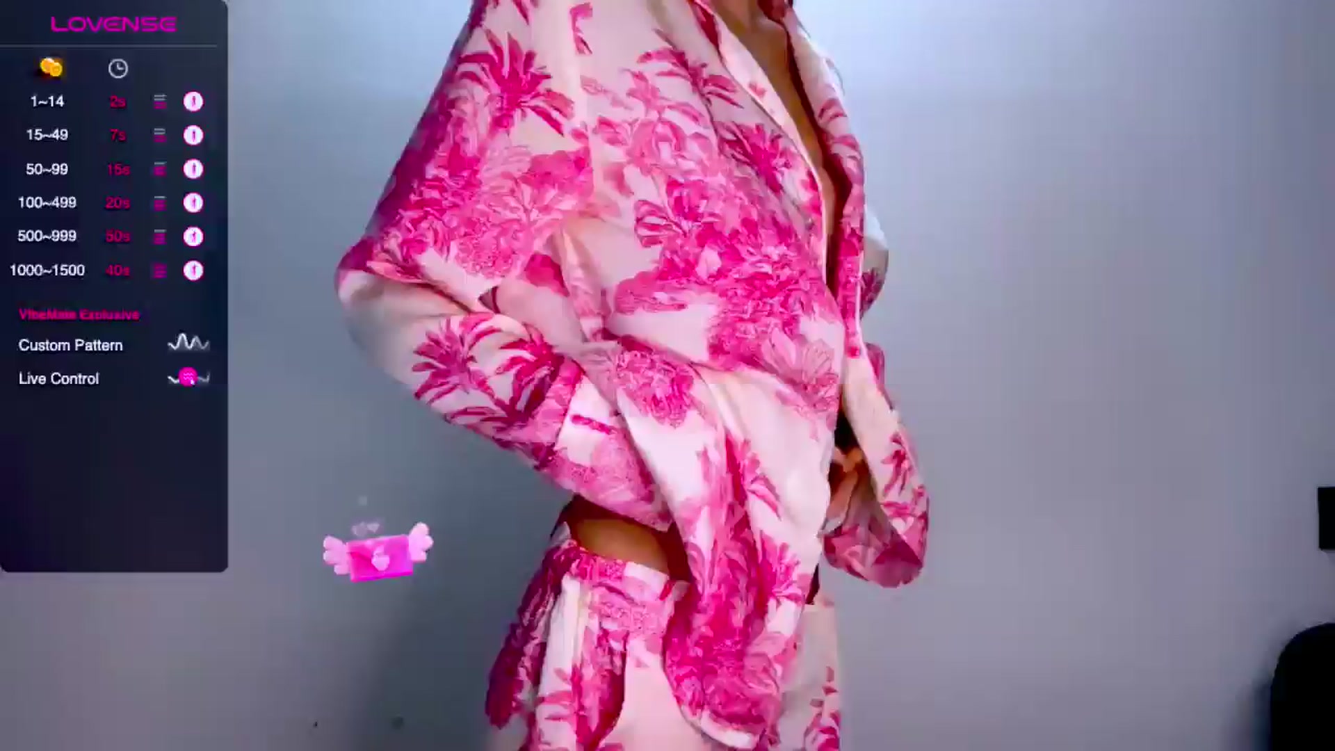 Gallery image thumbnail from Mia118's myfreecams stream on, 05/21/2025, 11:22 image 18 of 20