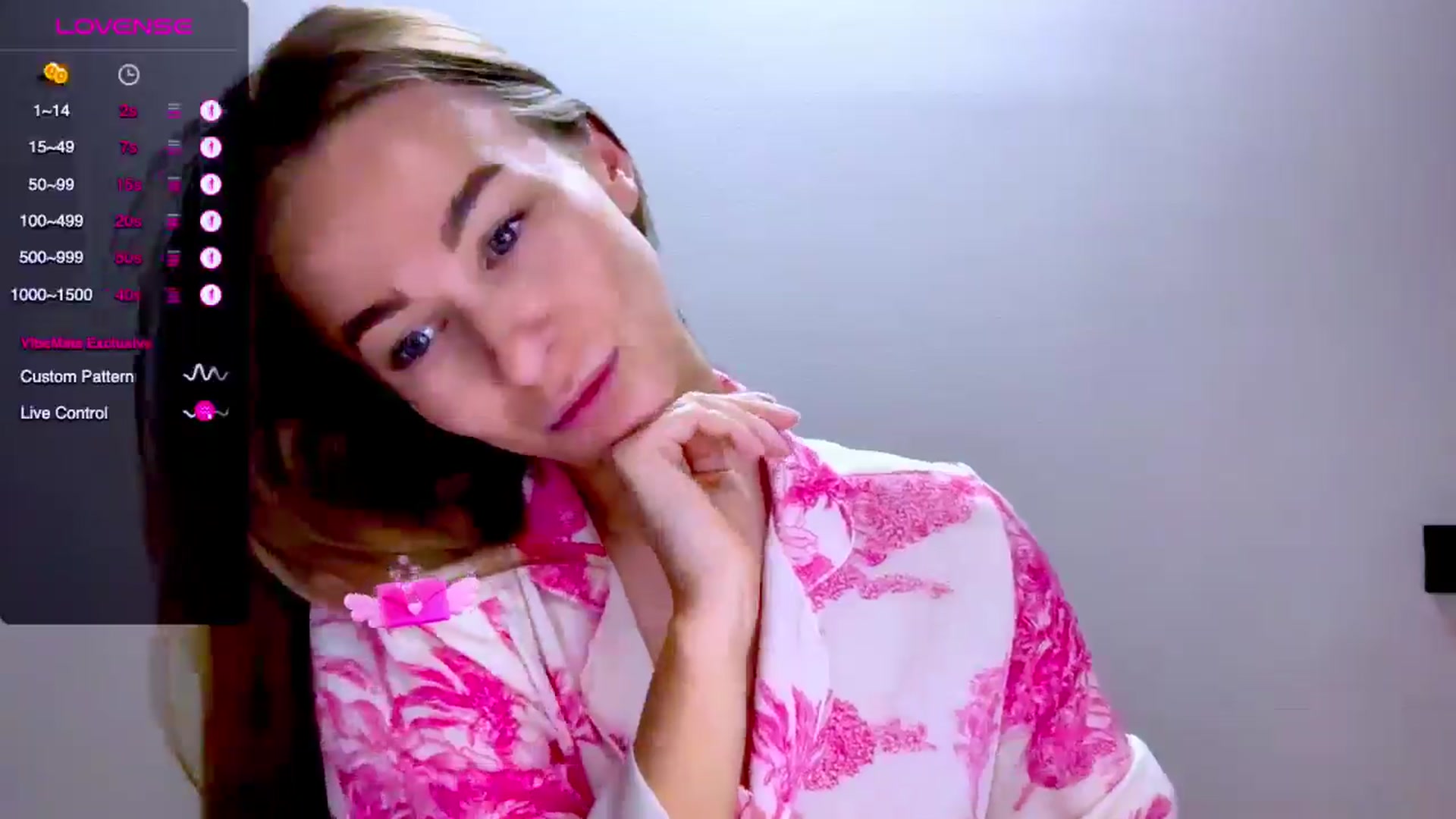Gallery image thumbnail from Mia118's myfreecams stream on, 05/21/2025, 17:01 image 10 of 20
