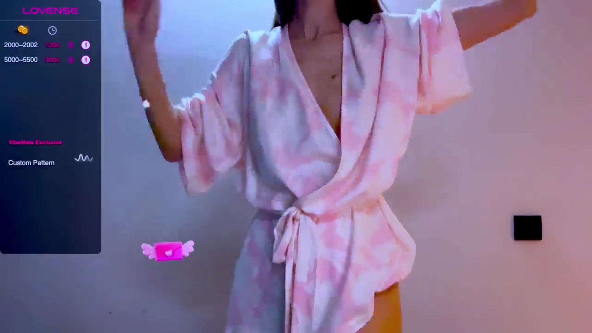 Gallery image thumbnail from Mia118's myfreecams stream on, 11/02/2025, 12:30 image 15 of 20