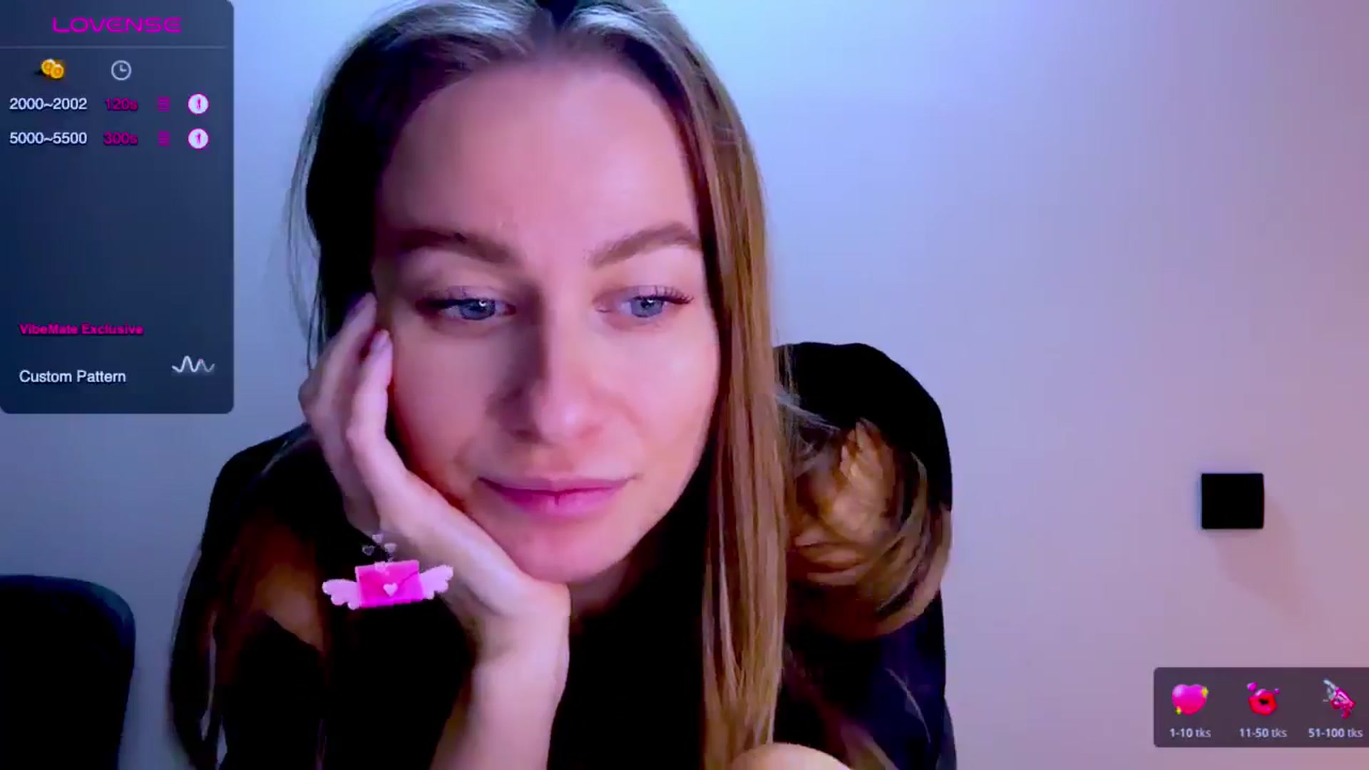 Gallery image thumbnail from Mia118's myfreecams stream on, 12/13/2025, 16:04 image 10 of 20