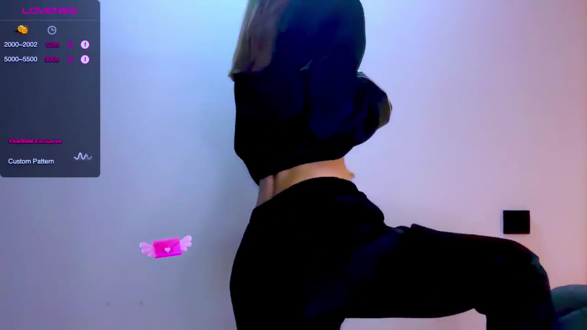 Gallery image thumbnail from Mia118's myfreecams stream on, 12/14/2025, 15:49 image 16 of 20