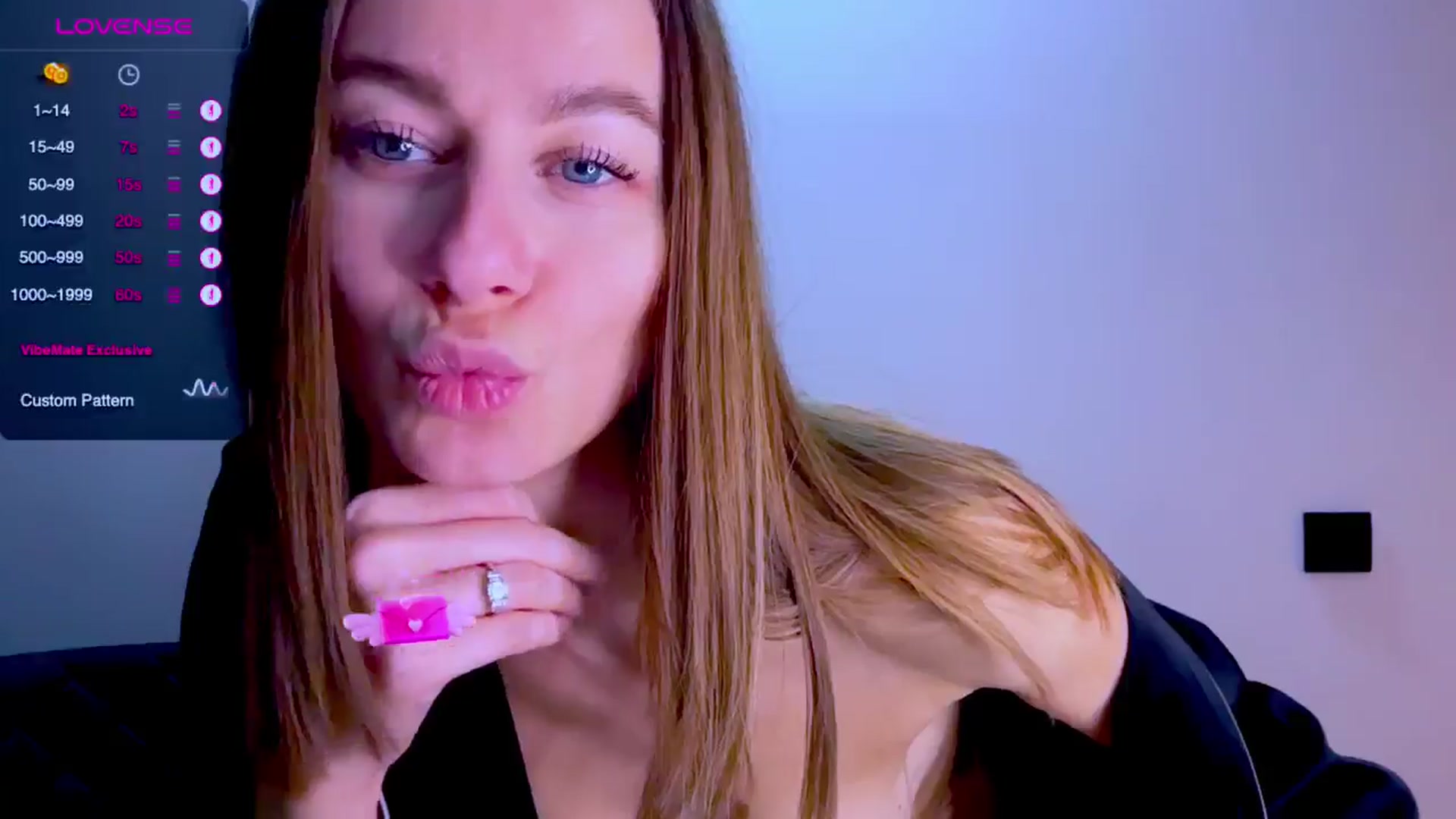 Gallery image thumbnail from Mia118's myfreecams stream on, 01/04/2026, 17:17 image 16 of 20