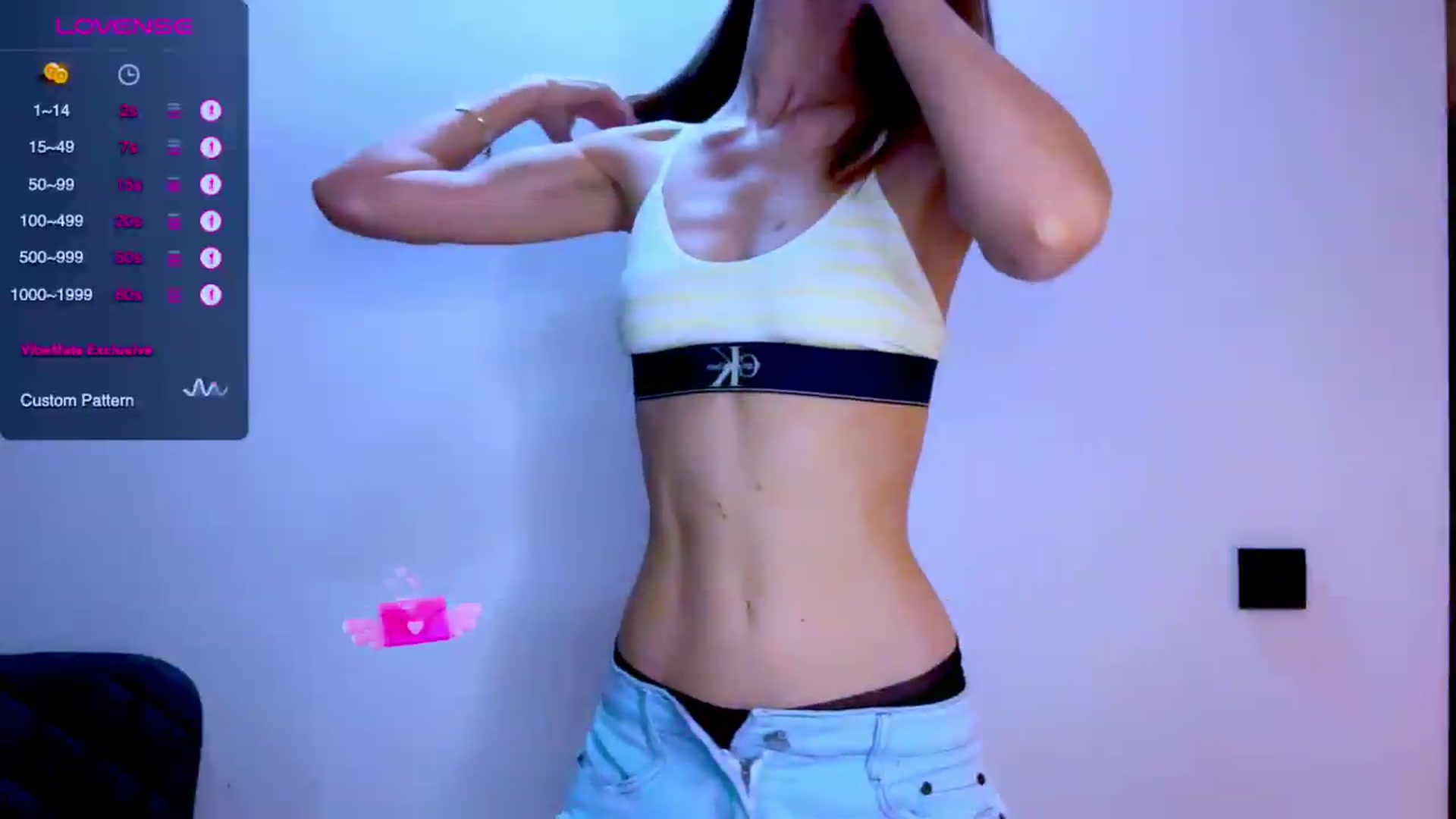 Gallery image thumbnail from Mia118's myfreecams stream on, 06/13/2026, 16:07 image 3 of 20