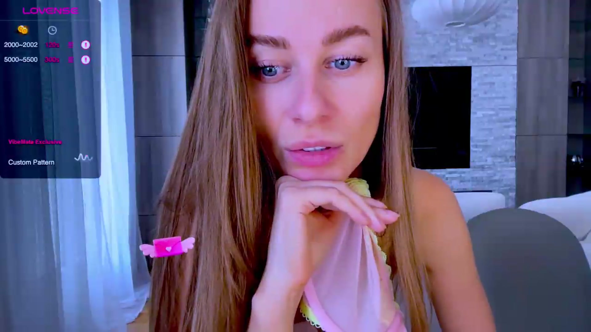 Gallery image thumbnail from Mia118's myfreecams stream on, 07/19/2026, 13:16 image 18 of 20