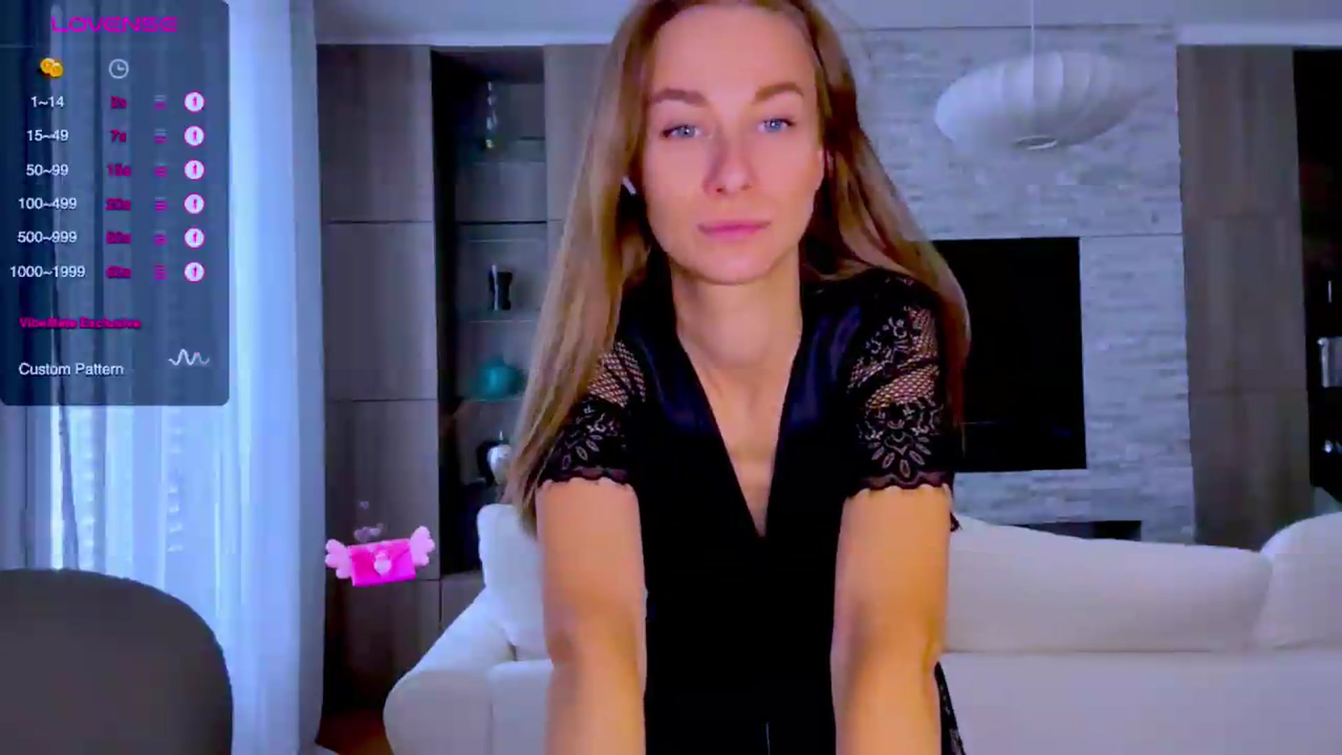 Gallery image thumbnail from Mia118's myfreecams stream on, 08/01/2026, 13:13 image 16 of 20