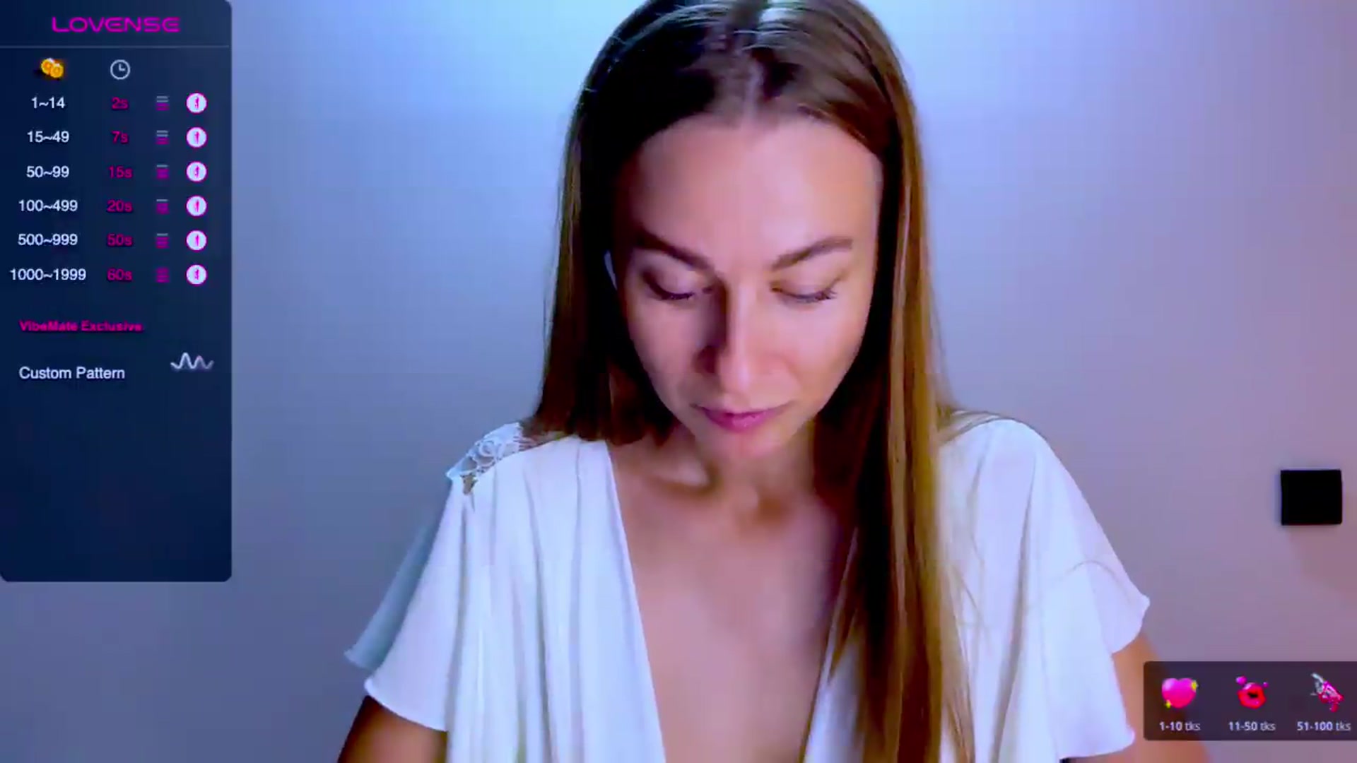 Gallery image thumbnail from Mia118's myfreecams stream on, 08/18/2026, 20:10 image 12 of 20