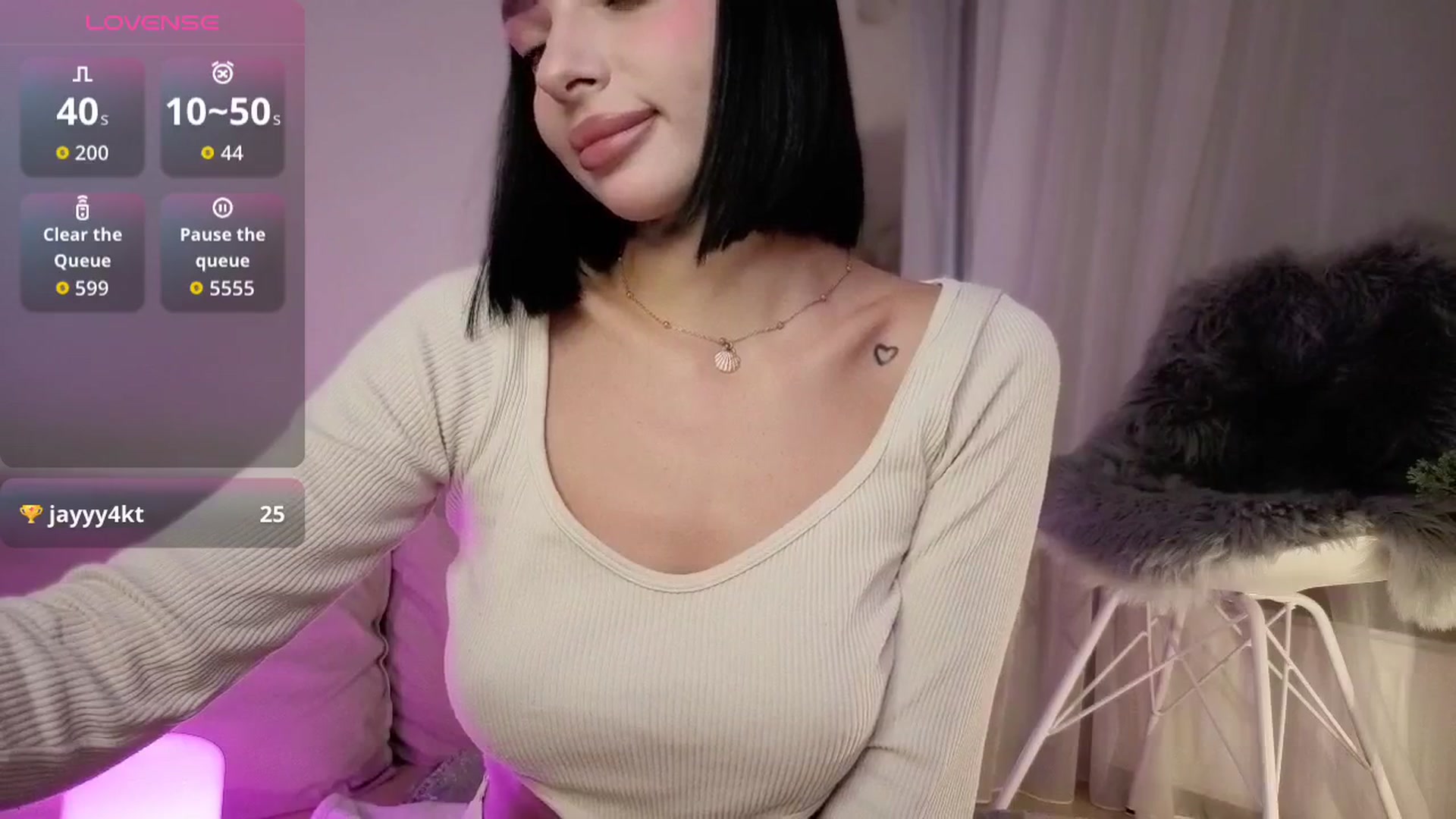 Gallery image thumbnail from MiaCupcake's myfreecams stream on, 08/20/2025, 19:19 image 13 of 20
