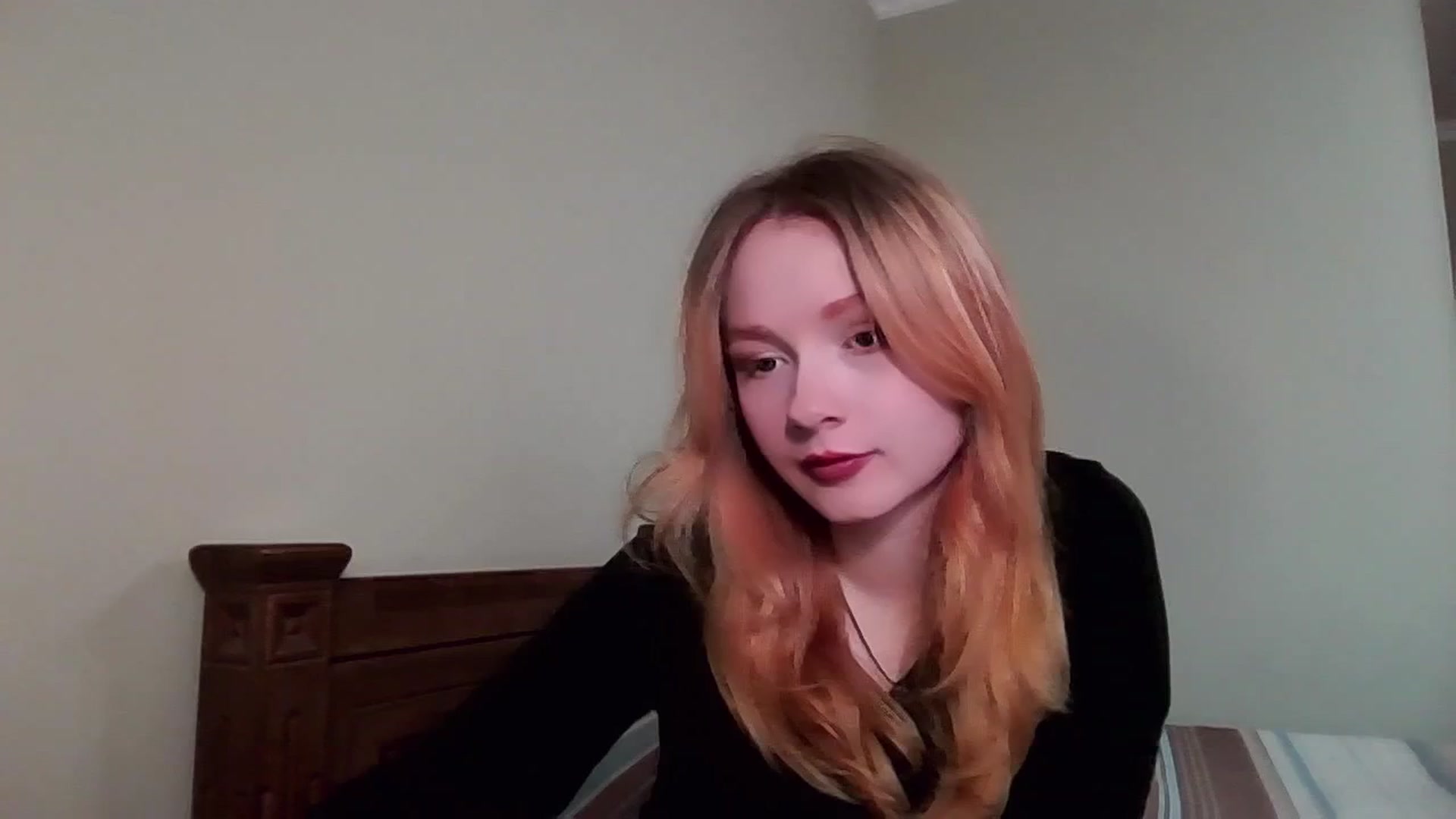 Gallery image thumbnail from MiaFox's myfreecams stream on, 03/24/2026, 14:19 image 10 of 20