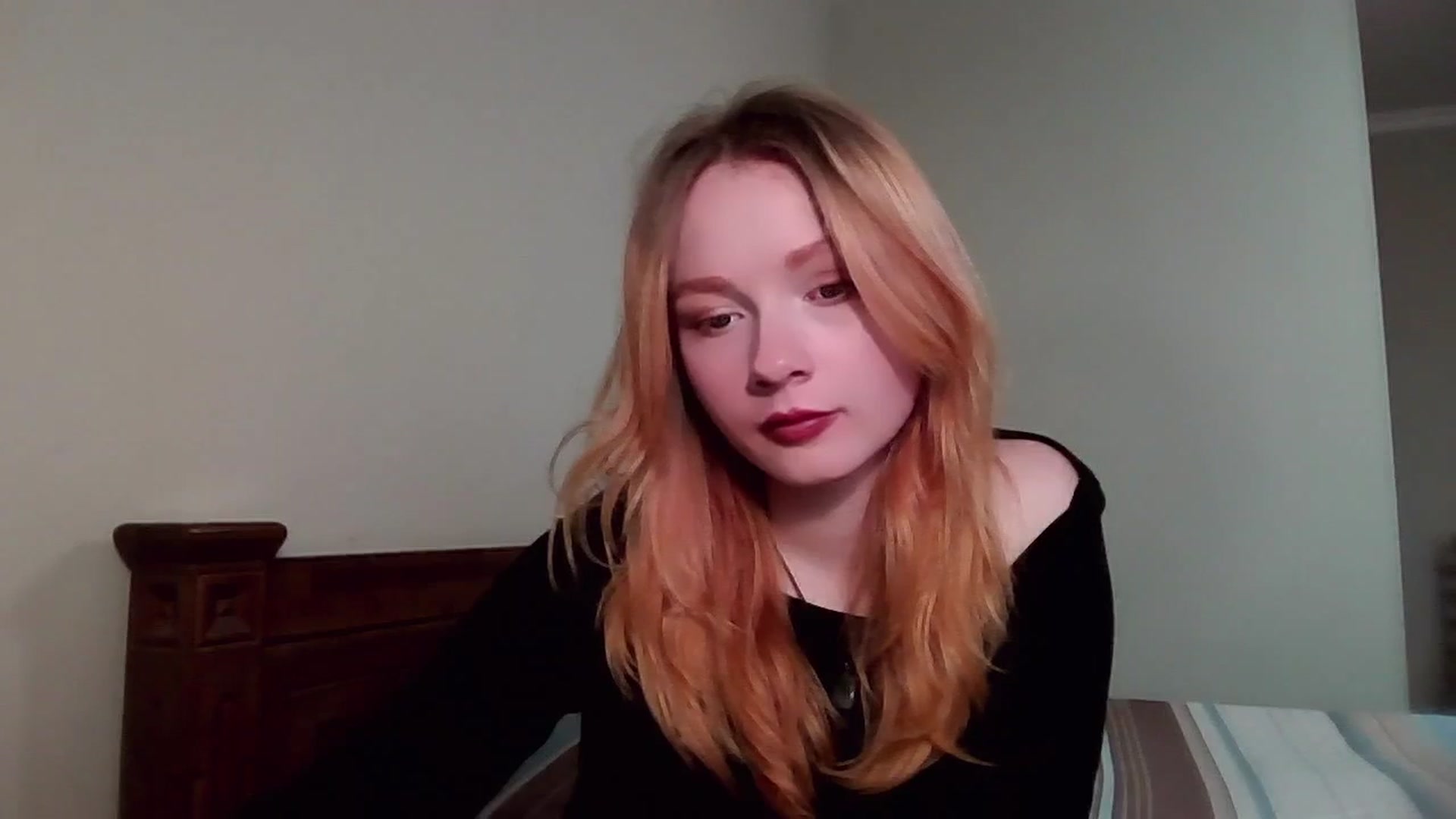 Gallery image thumbnail from MiaFox's myfreecams stream on, 03/24/2026, 15:00 image 20 of 20