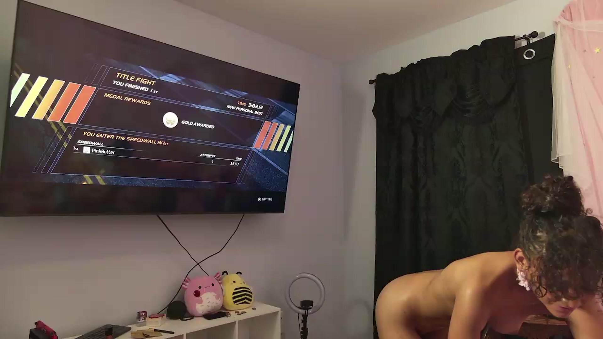 Gallery image thumbnail from MiaHart_'s myfreecams stream on, 05/17/2026, 12:37 image 1 of 20