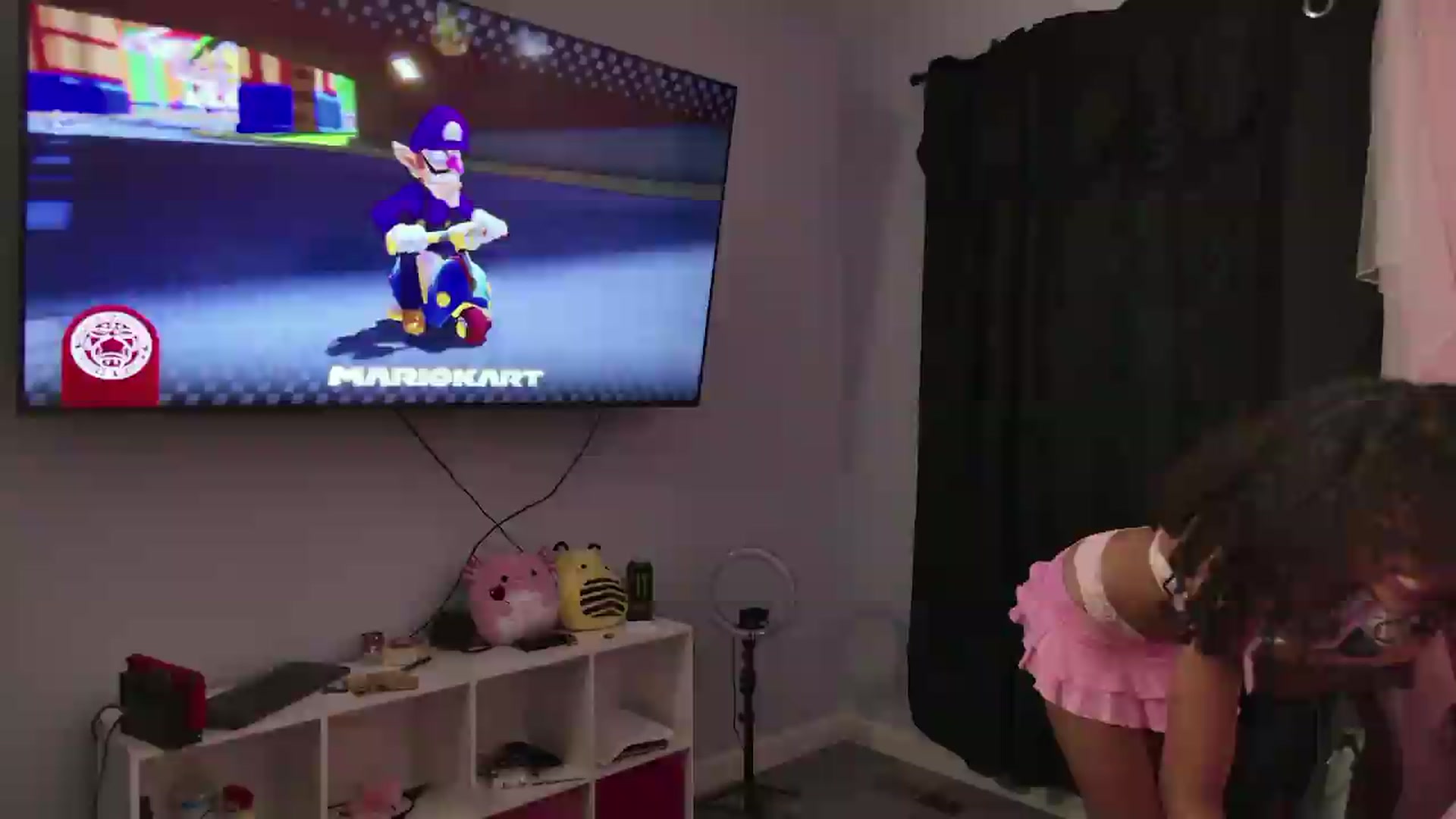 Gallery image thumbnail from MiaHart_'s myfreecams stream on, 05/17/2026, 18:15 image 3 of 20