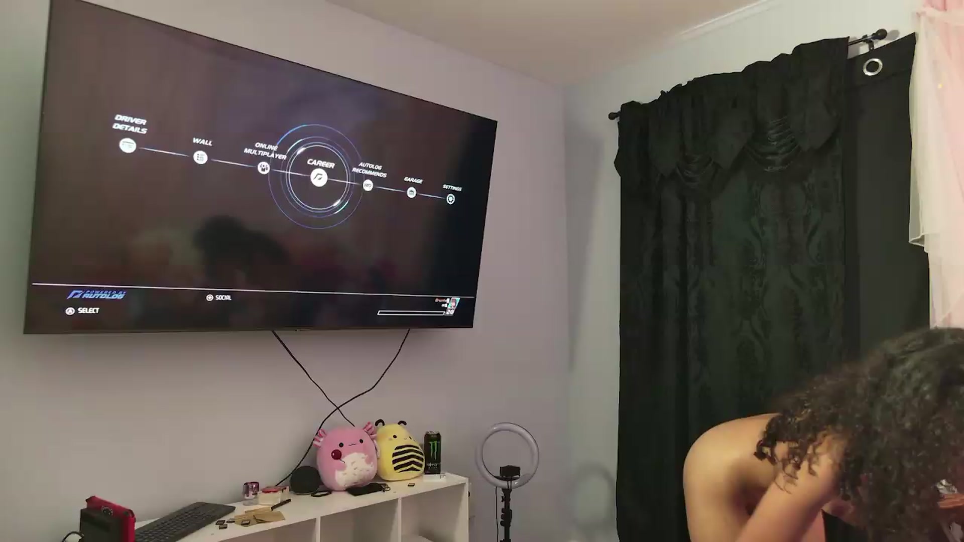 Gallery image thumbnail from MiaHart_'s myfreecams stream on, 05/17/2026, 18:15 image 7 of 20