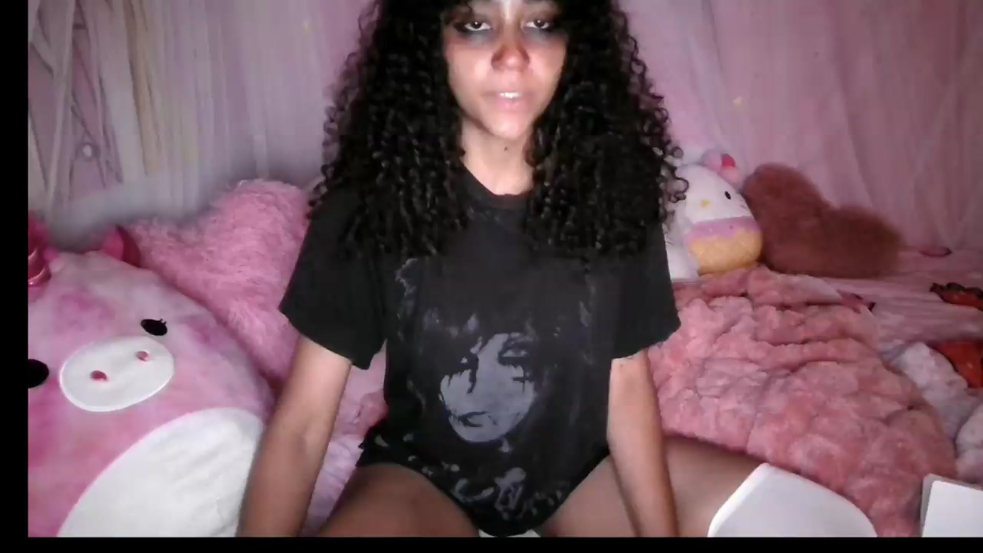 Gallery image thumbnail from MiaHart_'s myfreecams stream on, 06/01/2026, 09:33 image 19 of 20