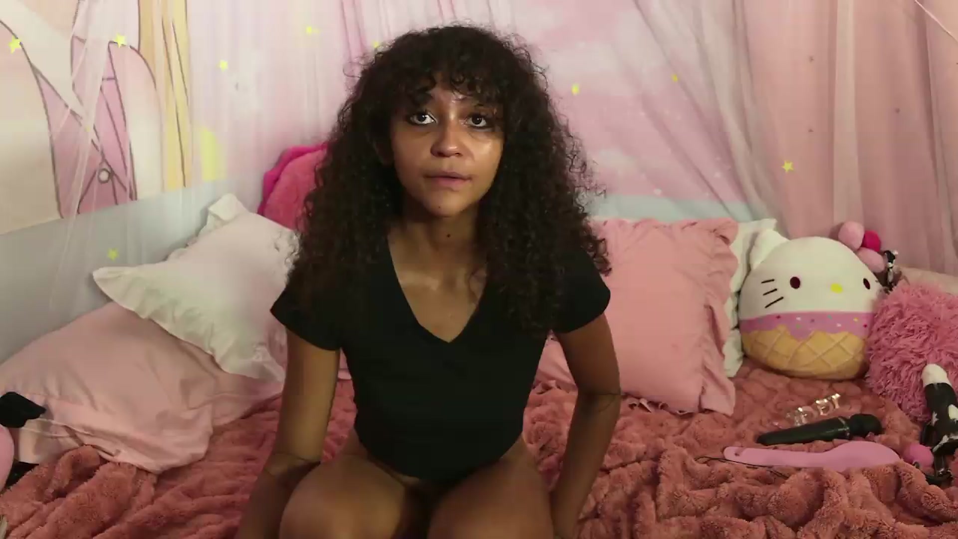 Gallery image thumbnail from MiaHart_'s myfreecams stream on, 06/21/2026, 10:14 image 16 of 20