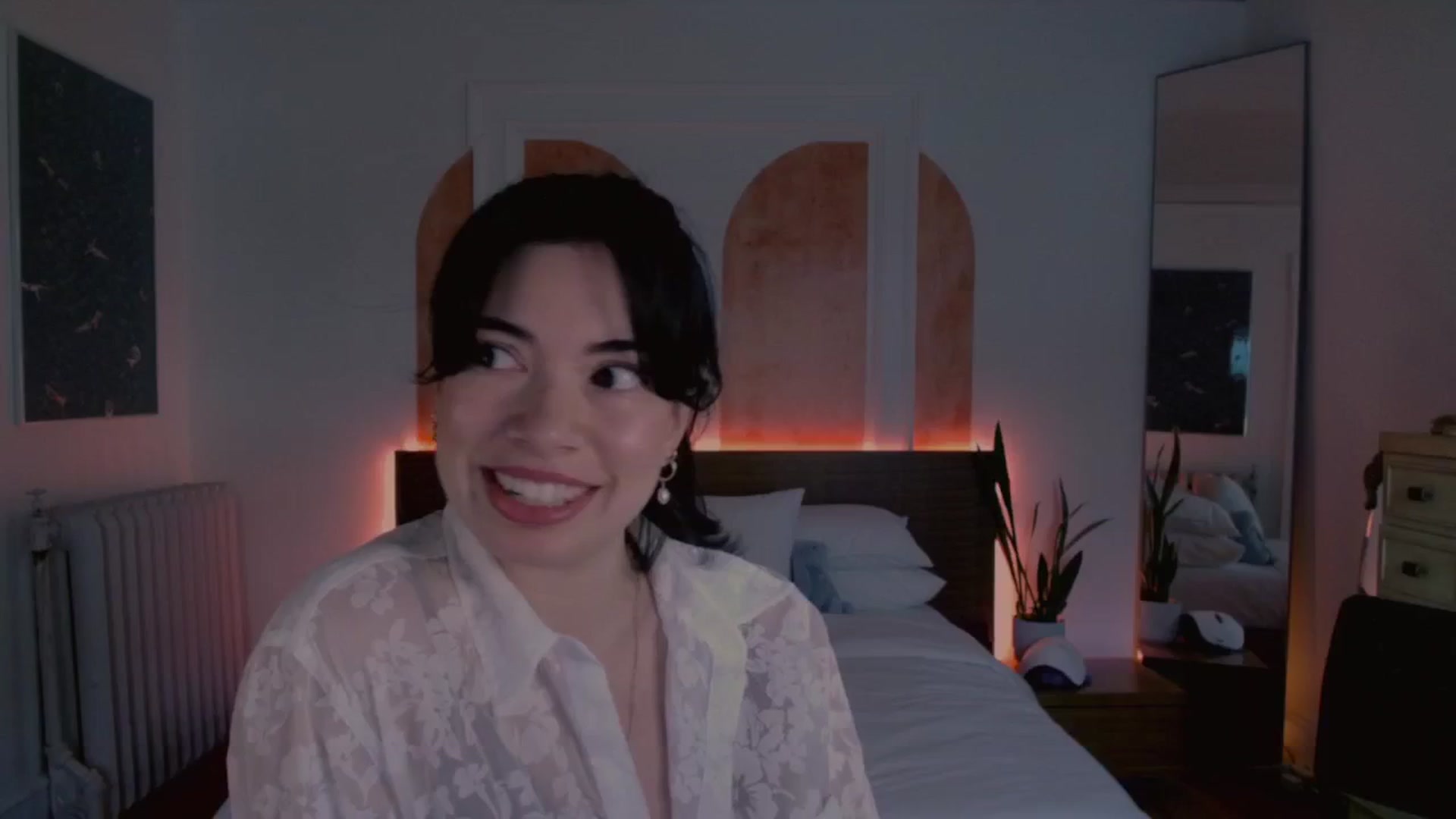 Gallery image thumbnail from MiaHathaway's myfreecams stream on, 02/19/2025, 19:11 image 9 of 20