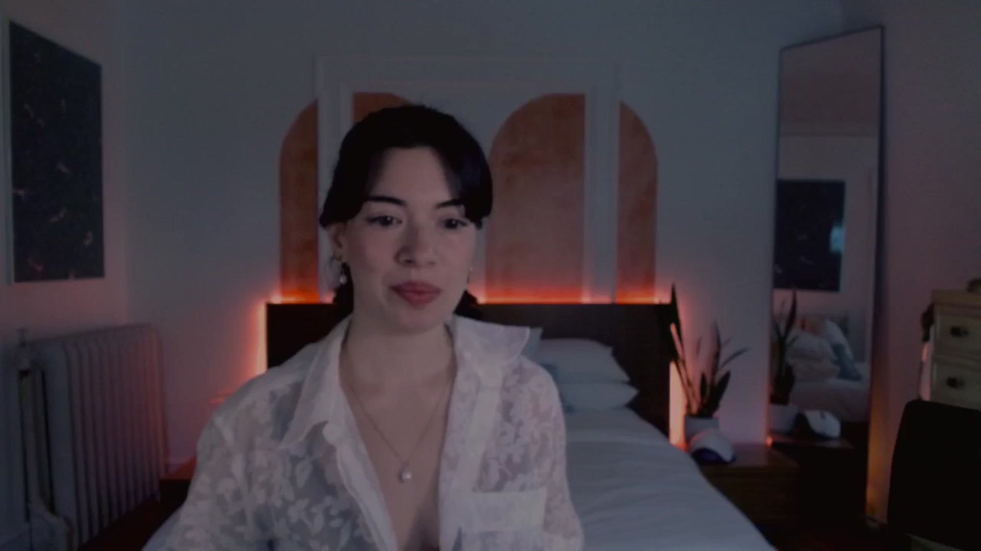 Gallery image thumbnail from MiaHathaway's myfreecams stream on, 02/19/2025, 19:11 image 18 of 20