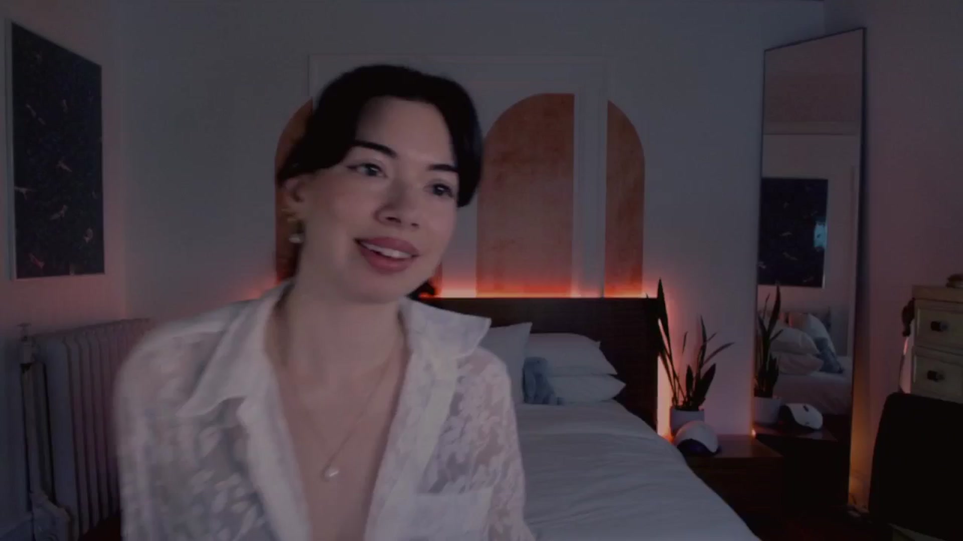Gallery image thumbnail from MiaHathaway's myfreecams stream on, 02/19/2025, 19:11 image 20 of 20