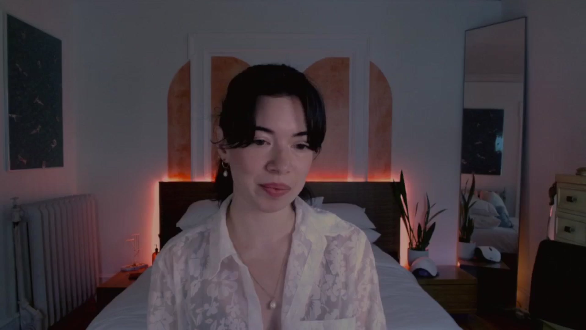 Gallery image thumbnail from MiaHathaway's myfreecams stream on, 02/19/2025, 19:11 image 10 of 20