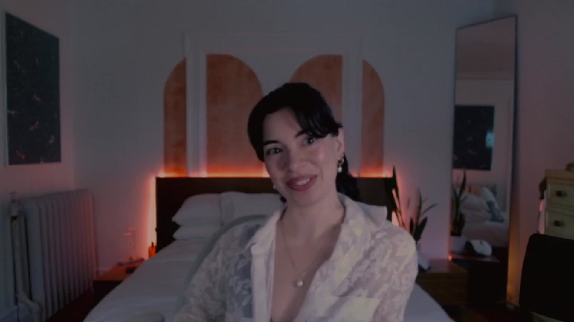 Gallery image thumbnail from MiaHathaway's myfreecams stream on, 02/19/2025, 19:11 image 19 of 20
